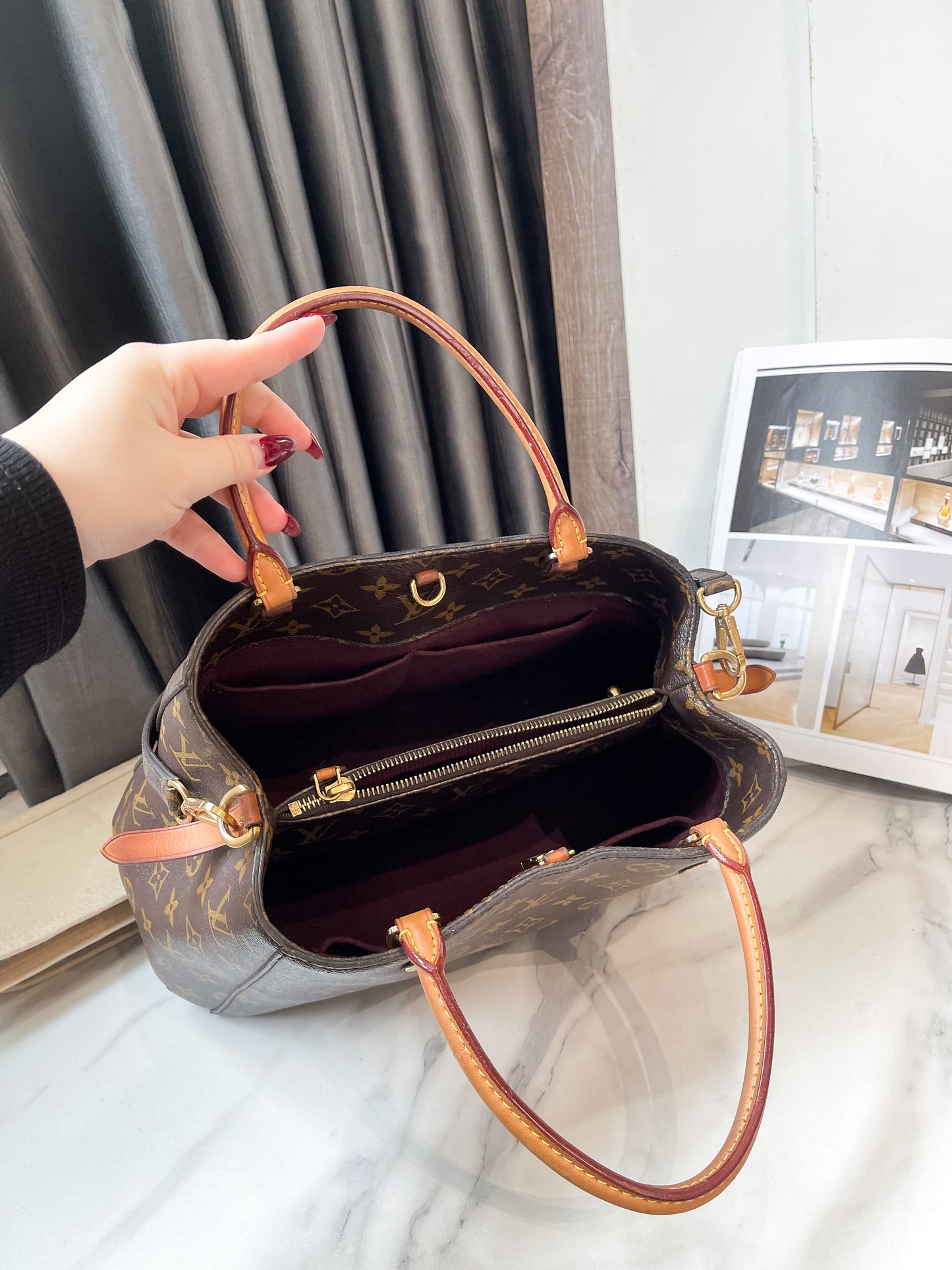 LV Montaigne Mono MM