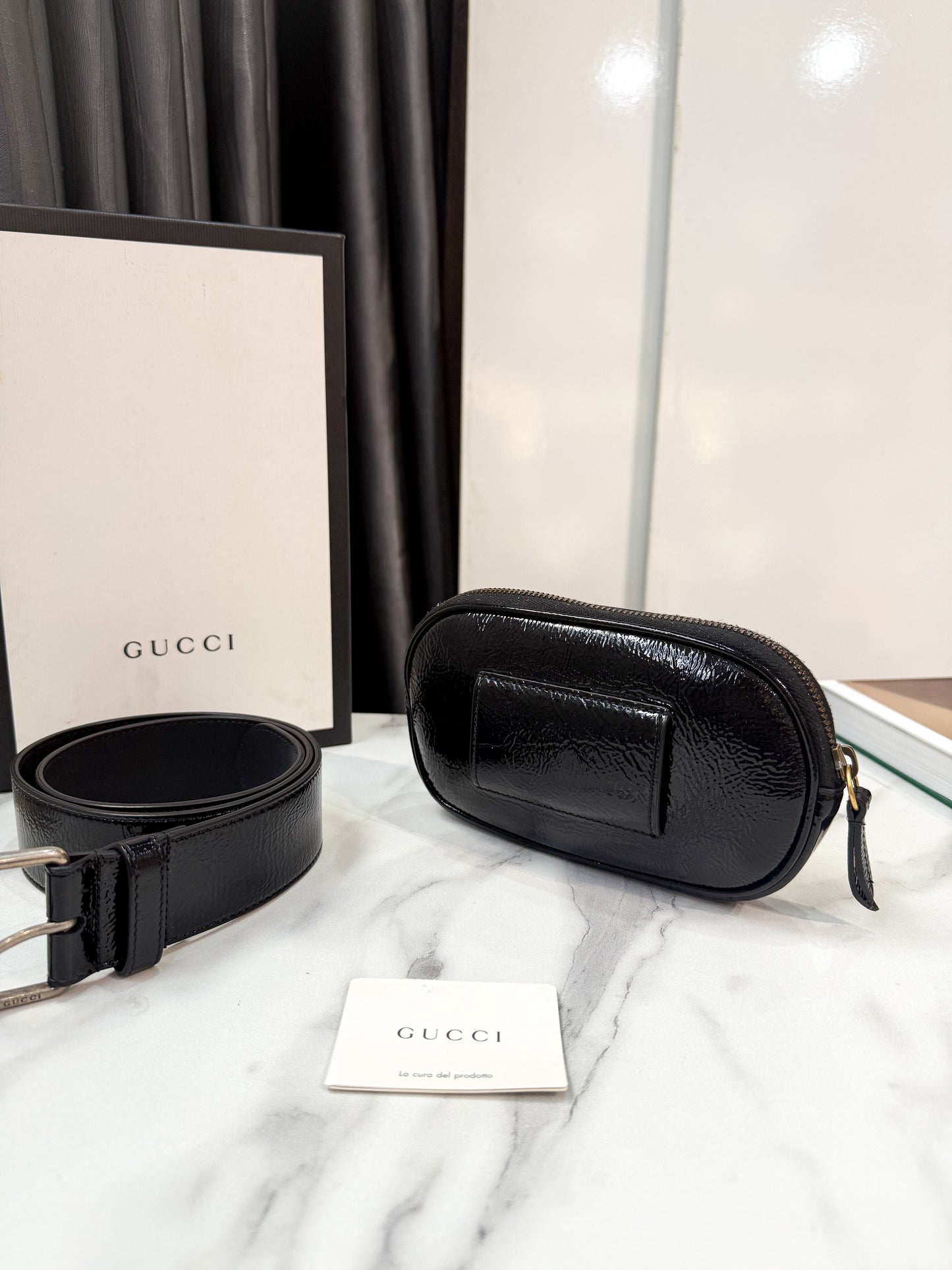 Gucci Beltbag Chữ Vàng