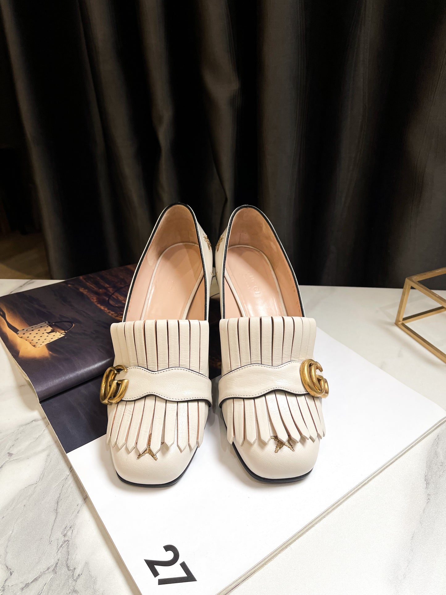 Giày Gucci Pump Trắng