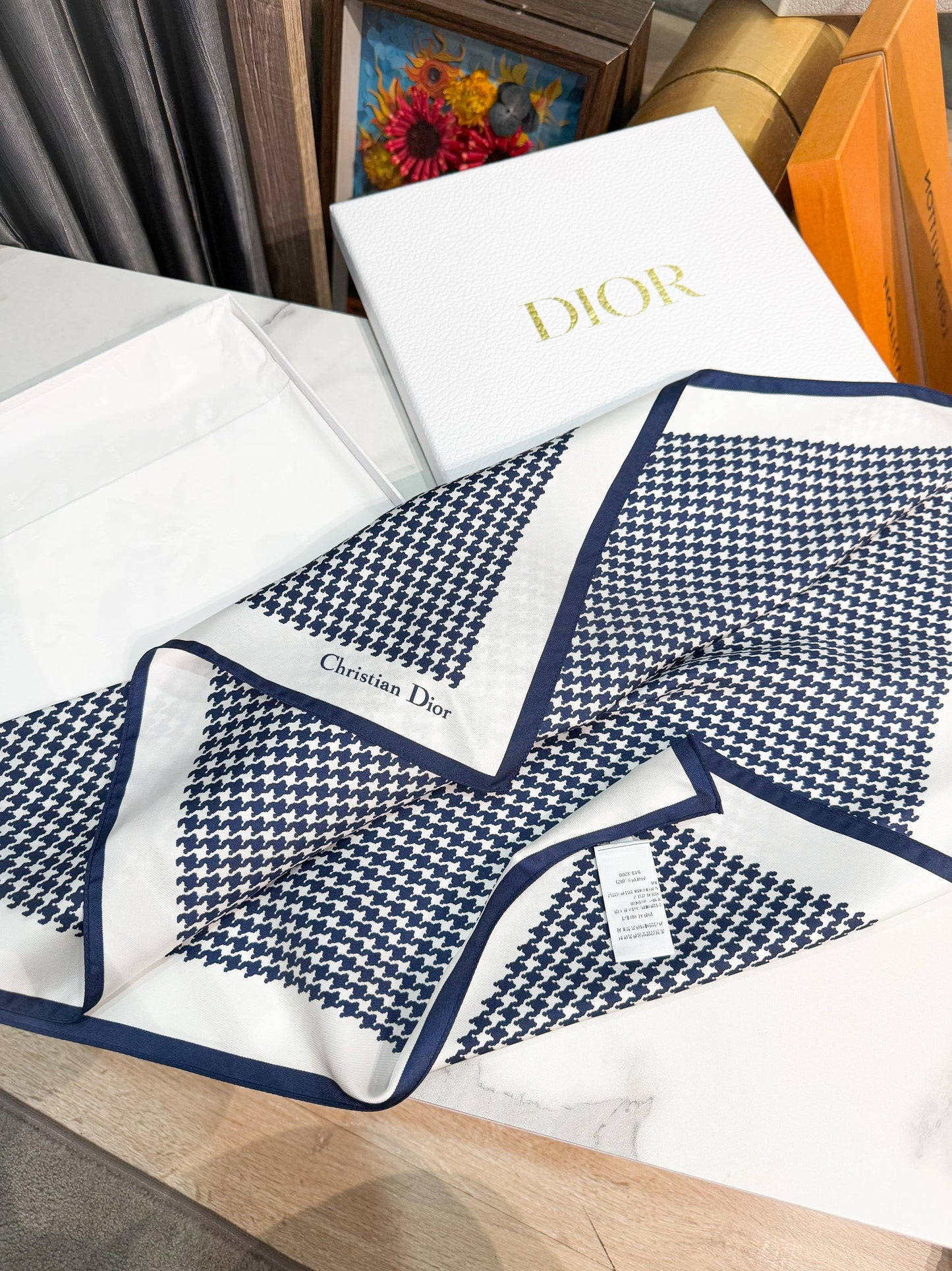 Khăn Lụa Dior 5/4