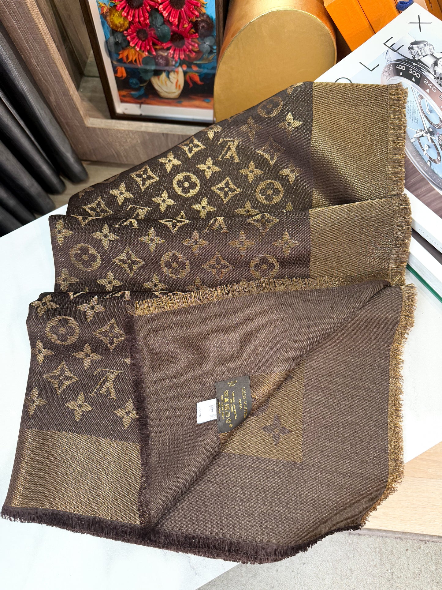 Khăn LV Nâu Ánh Kim 5/3