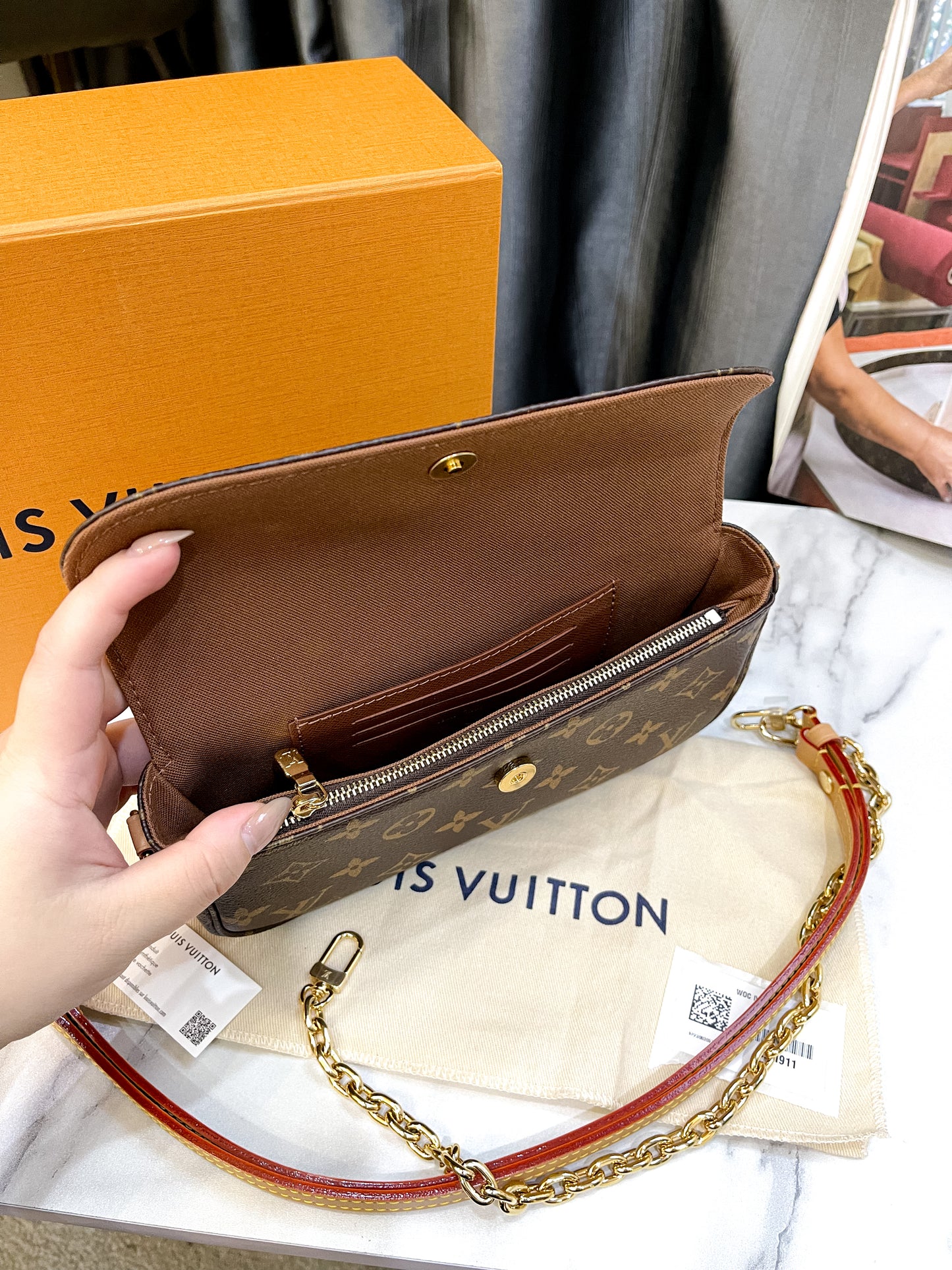 LV Ivy New