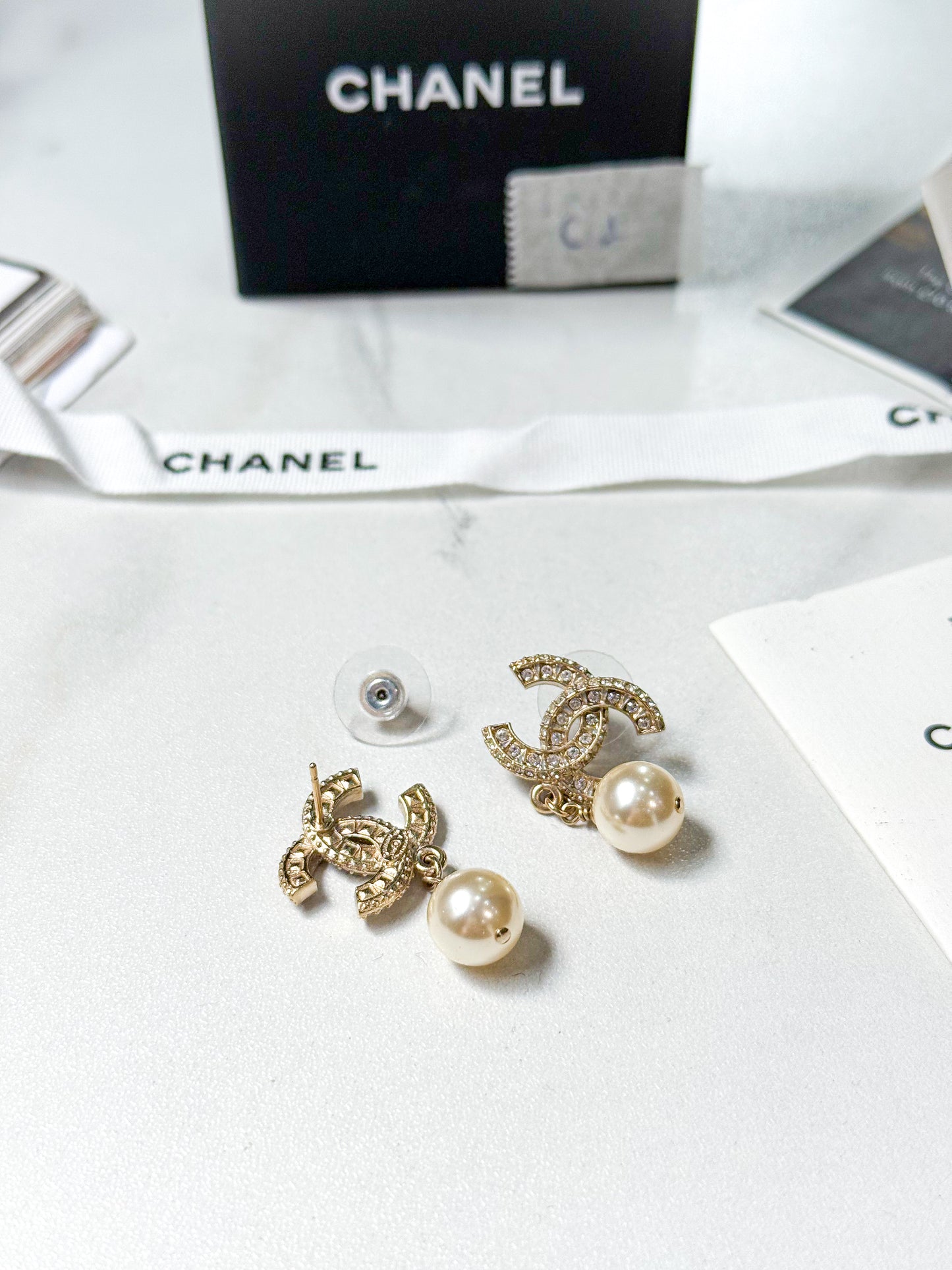 Khuyên Tai Chanel Used C1