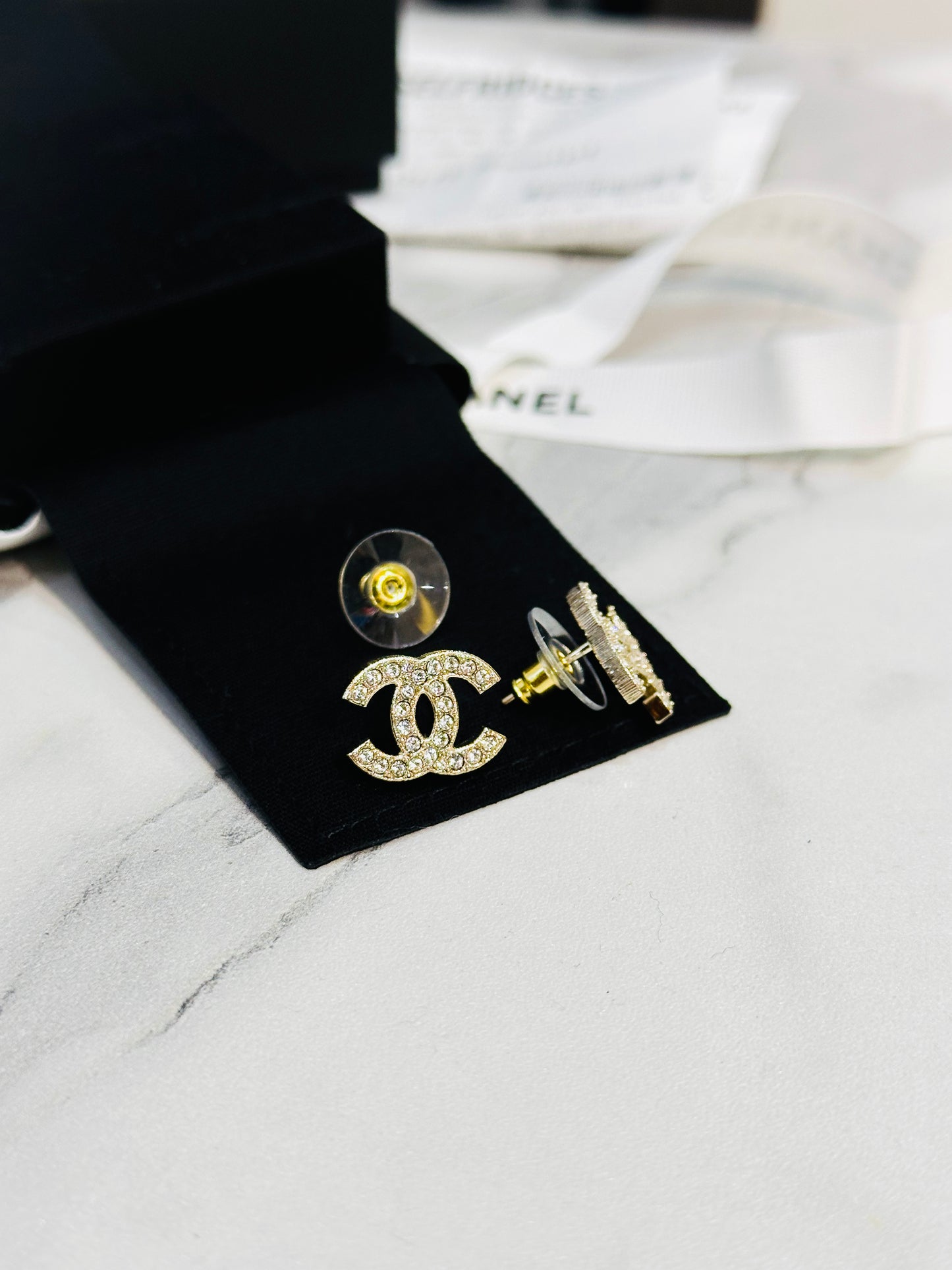 Khuyên Tai Chanel New