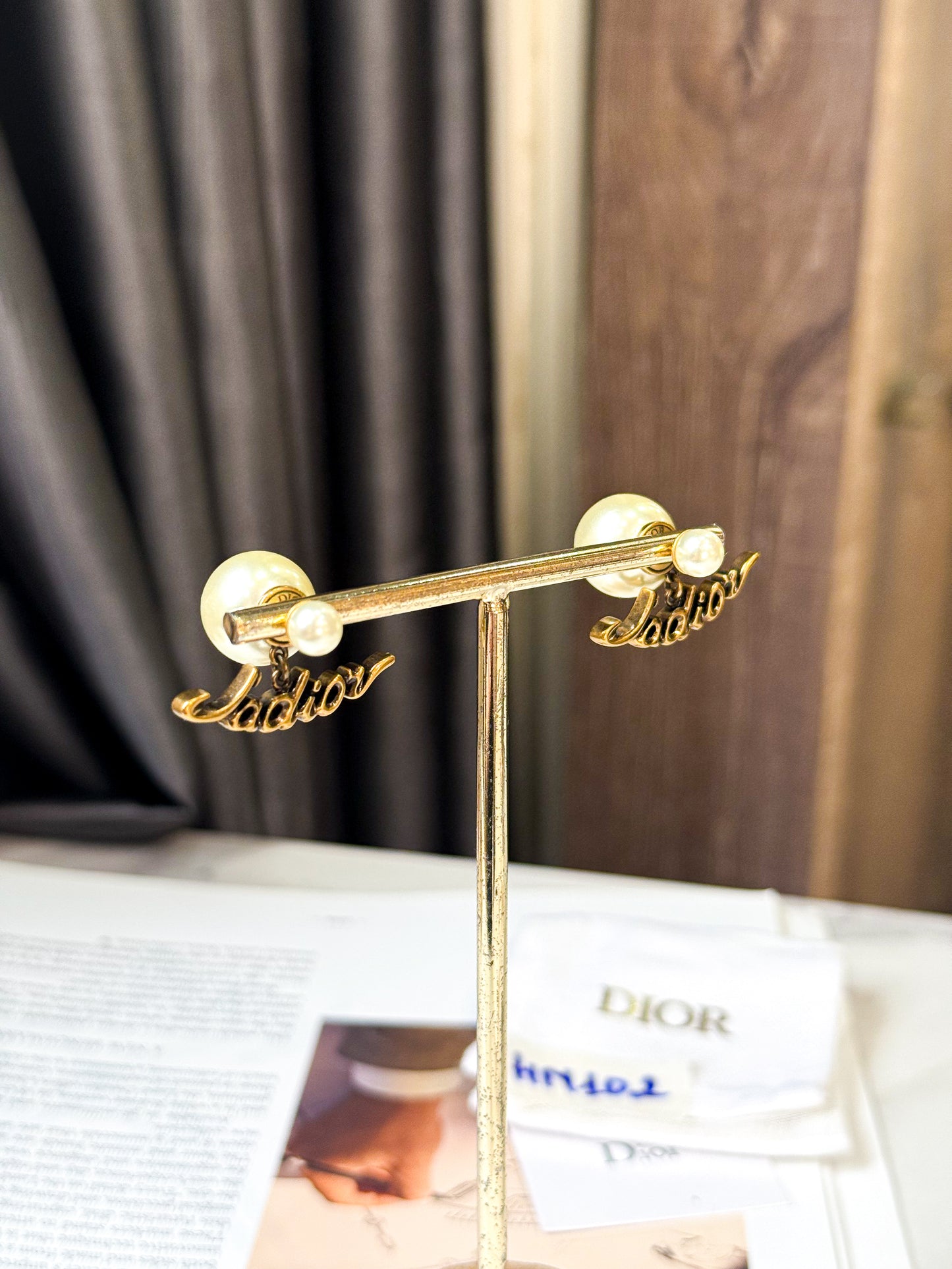 Khuyên Tai Dior New HN102