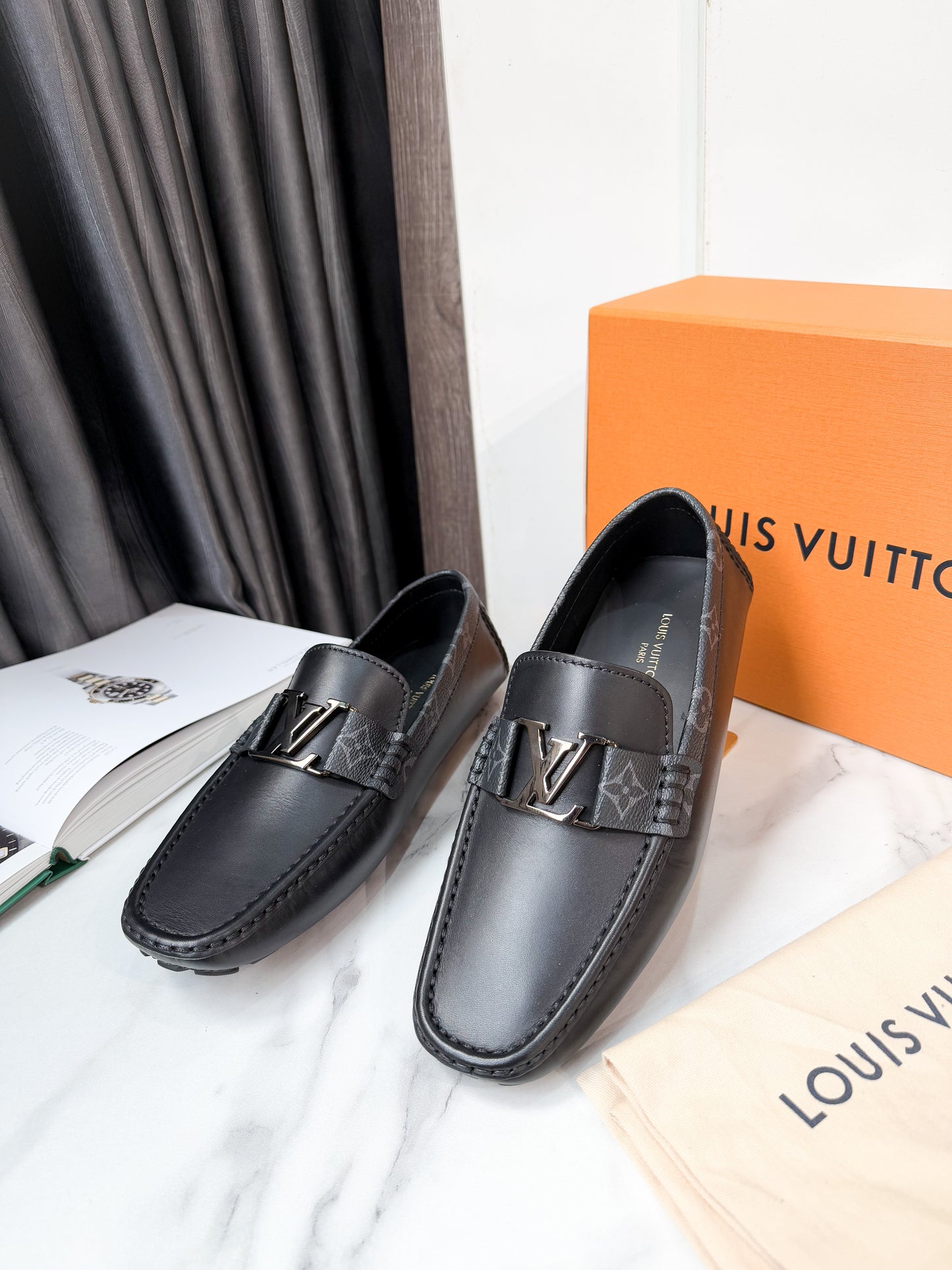 Giày Moca LV Nam Size 6.5