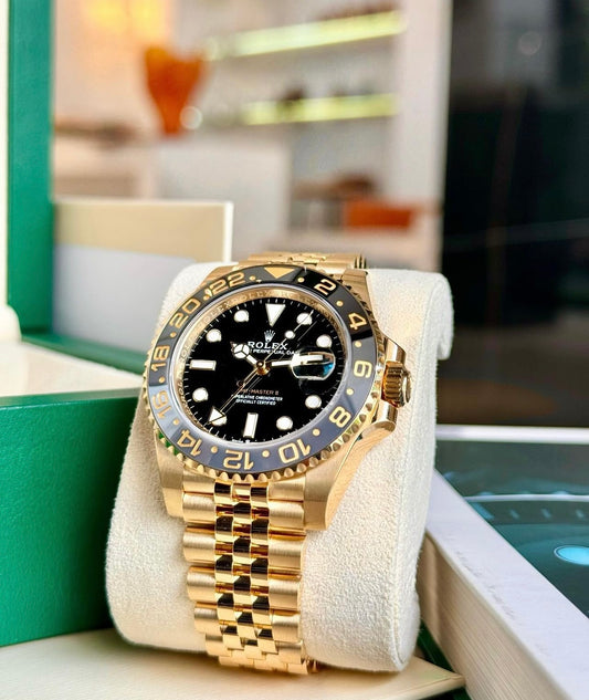 Đồng Hồ Rolex GMT-Master II 126718GRNR-001 Yellow Gold