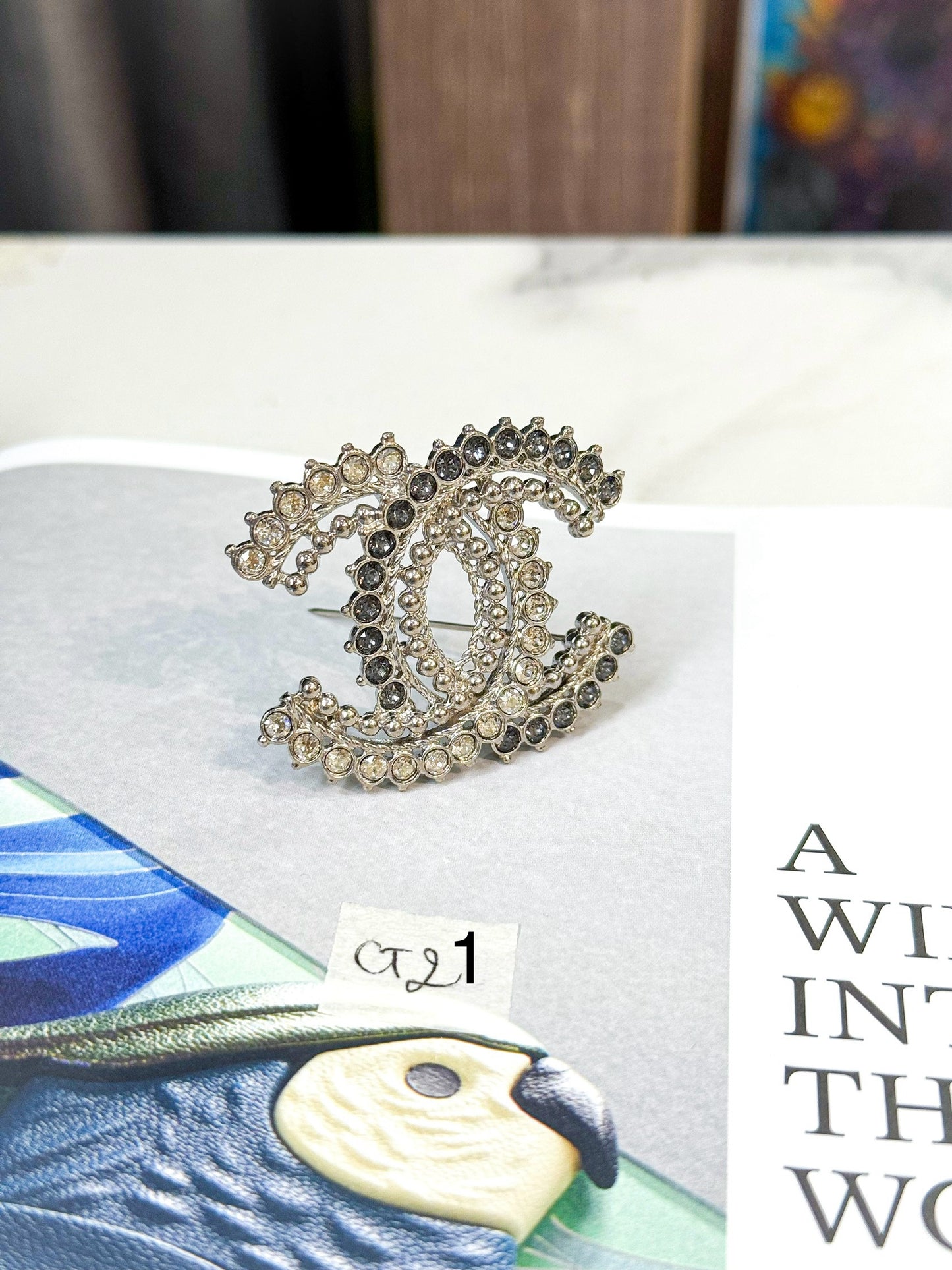 Cài Áo Chanel CT21