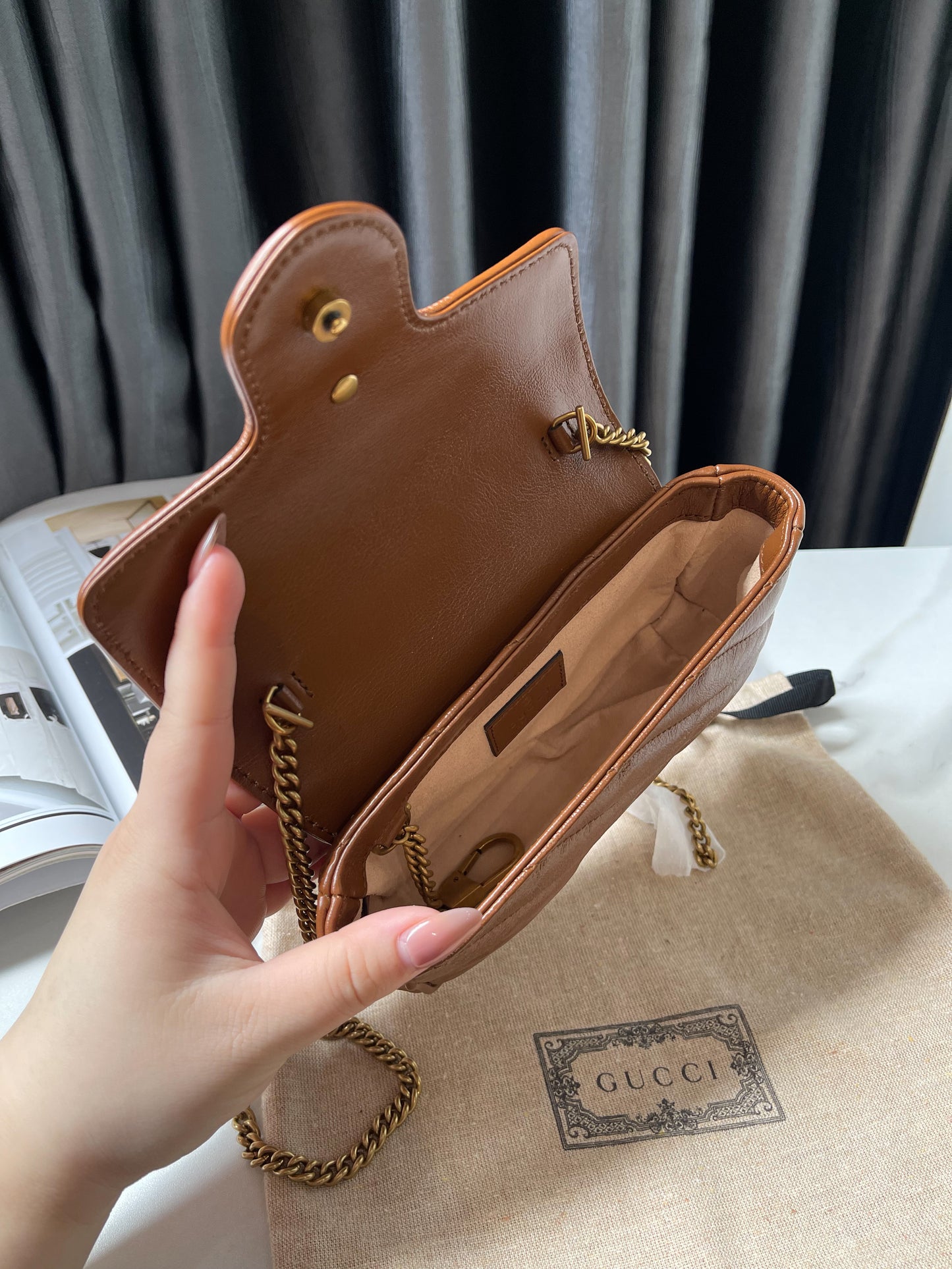 A Gucci Marmont 17 New