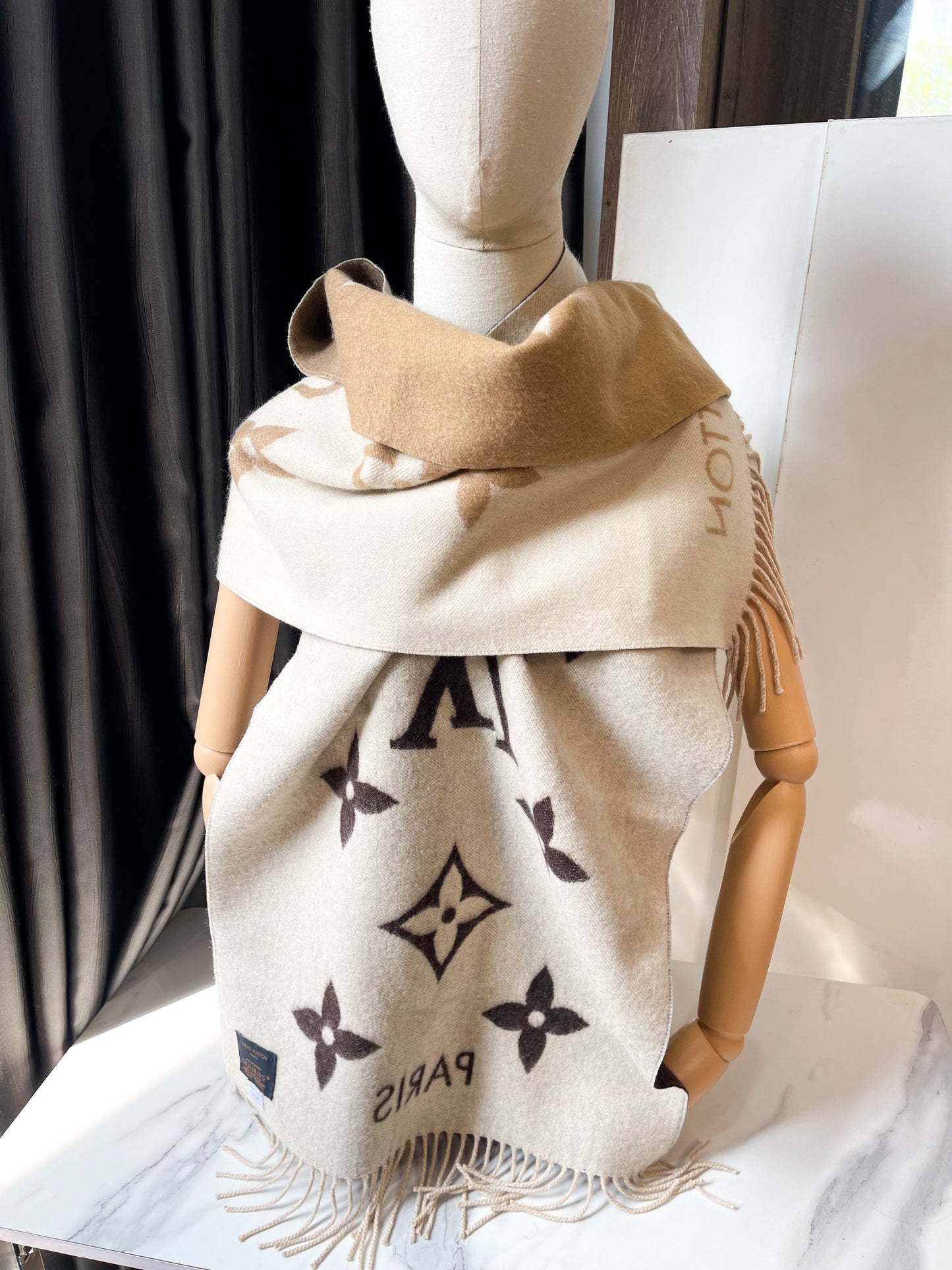Khăn LV Cashmere Omber