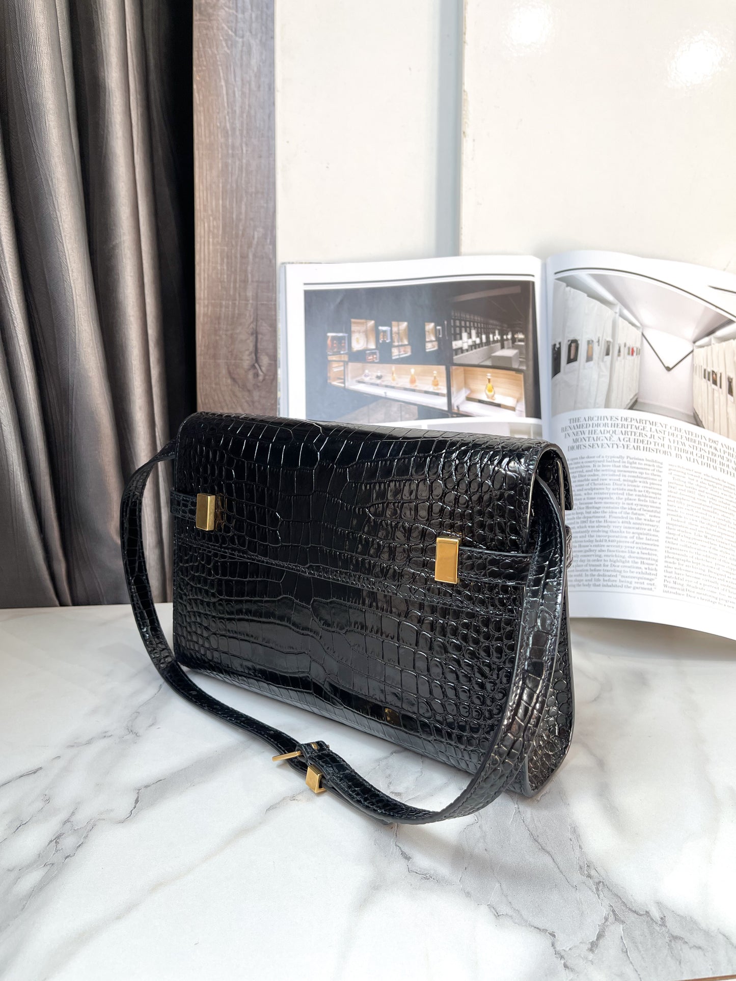 YSL Manhattan Croc
