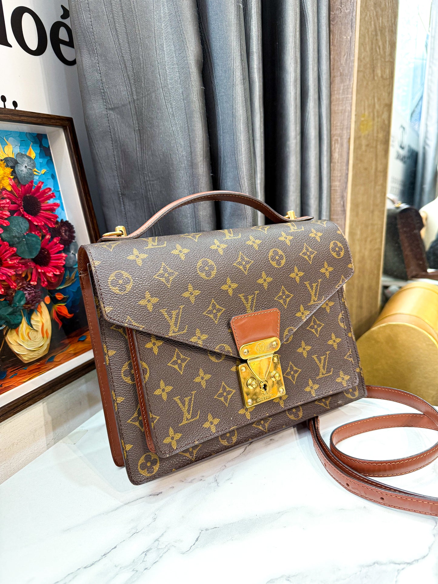 A LV Monceau