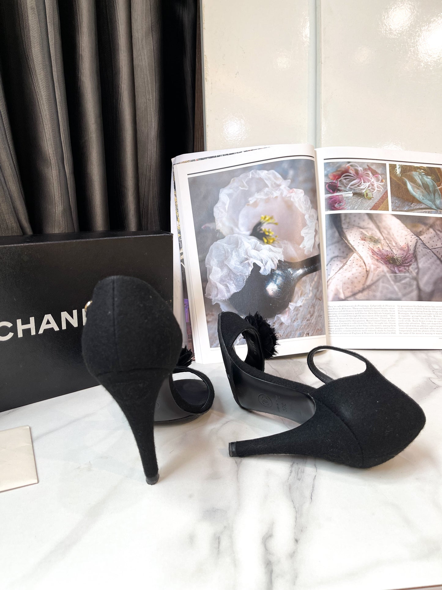 Sandal Chanel Size 37C