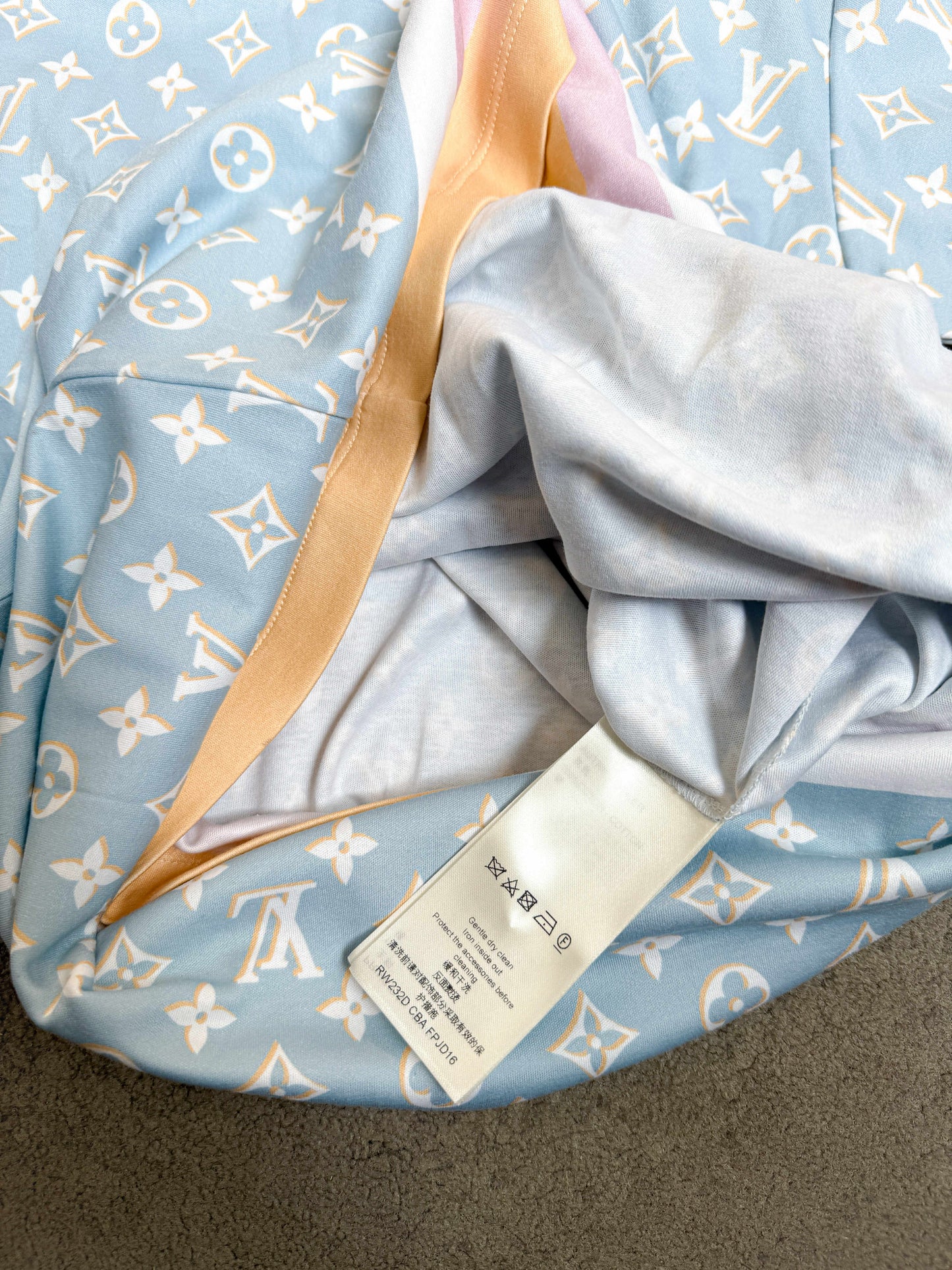 Váy LV New Size M