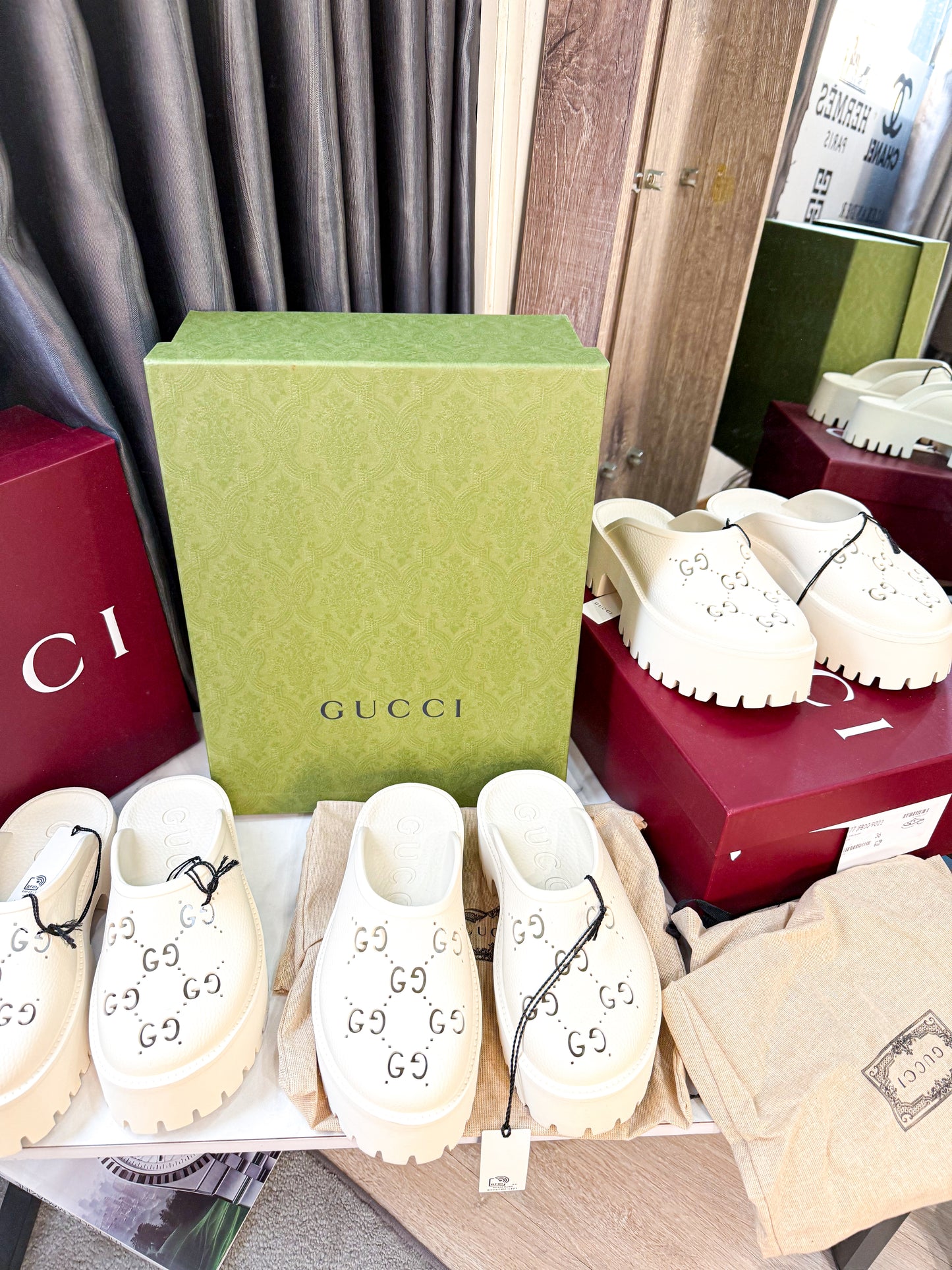 Dép Gucci Hot Trắng Size 37