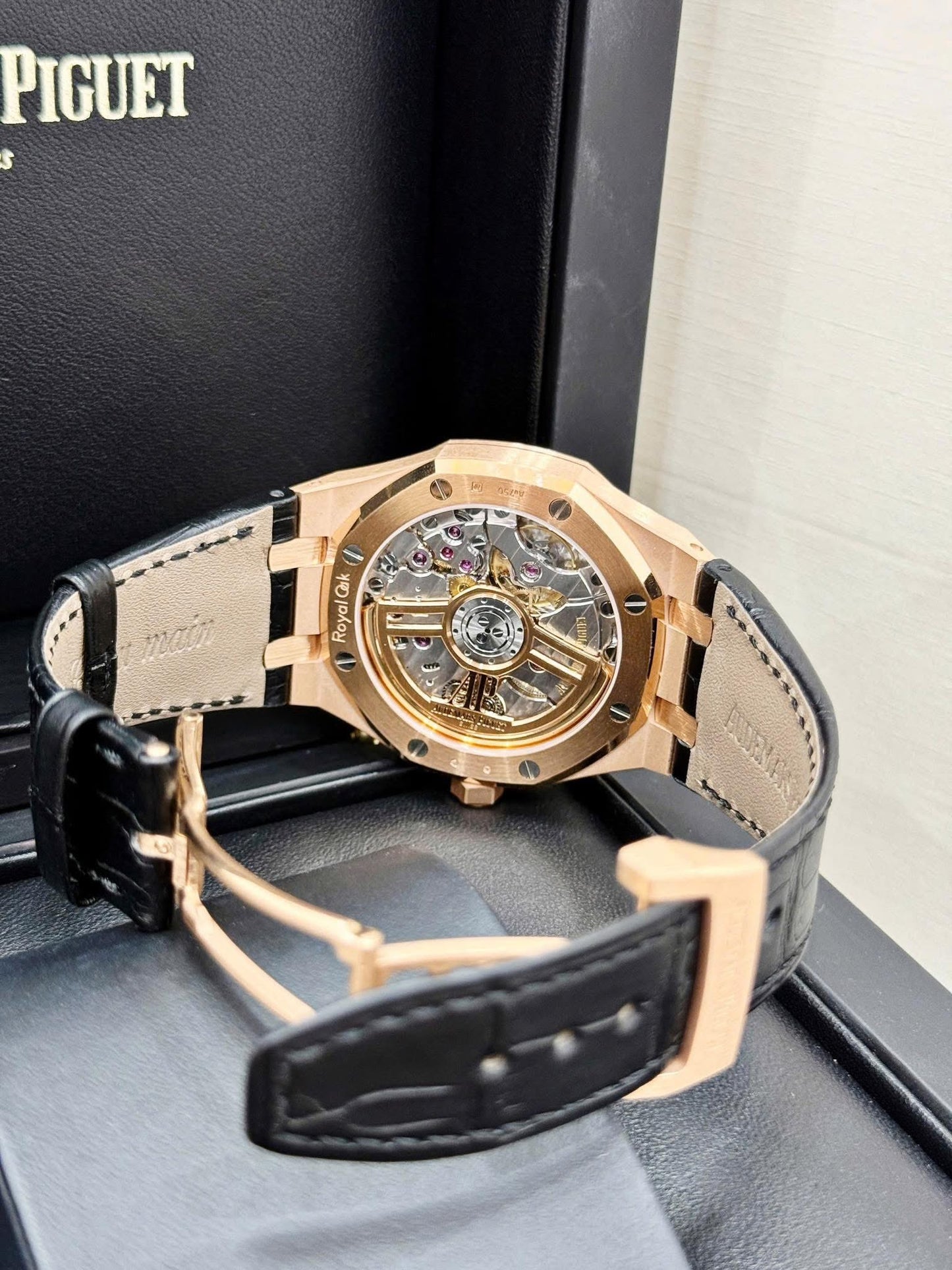 Đồng Hồ Audemars Piguet Royal Oak 15510OR size 41