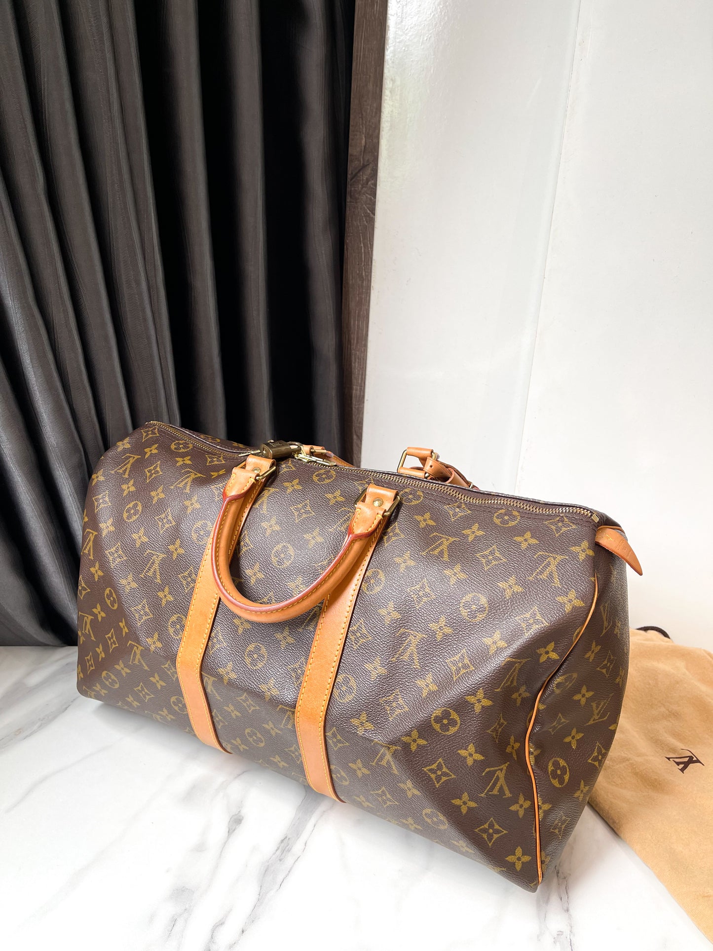 LV Keepall 45