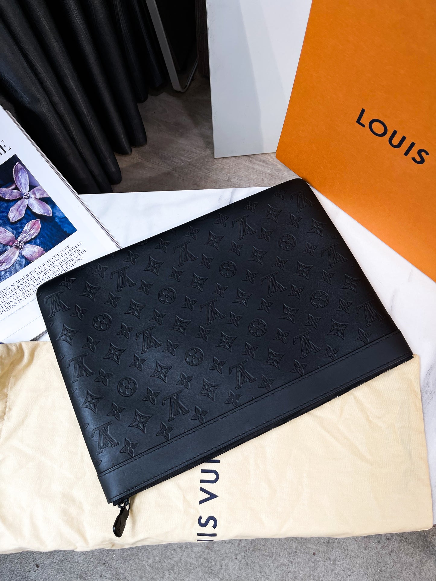 Clutch LV Da Bê