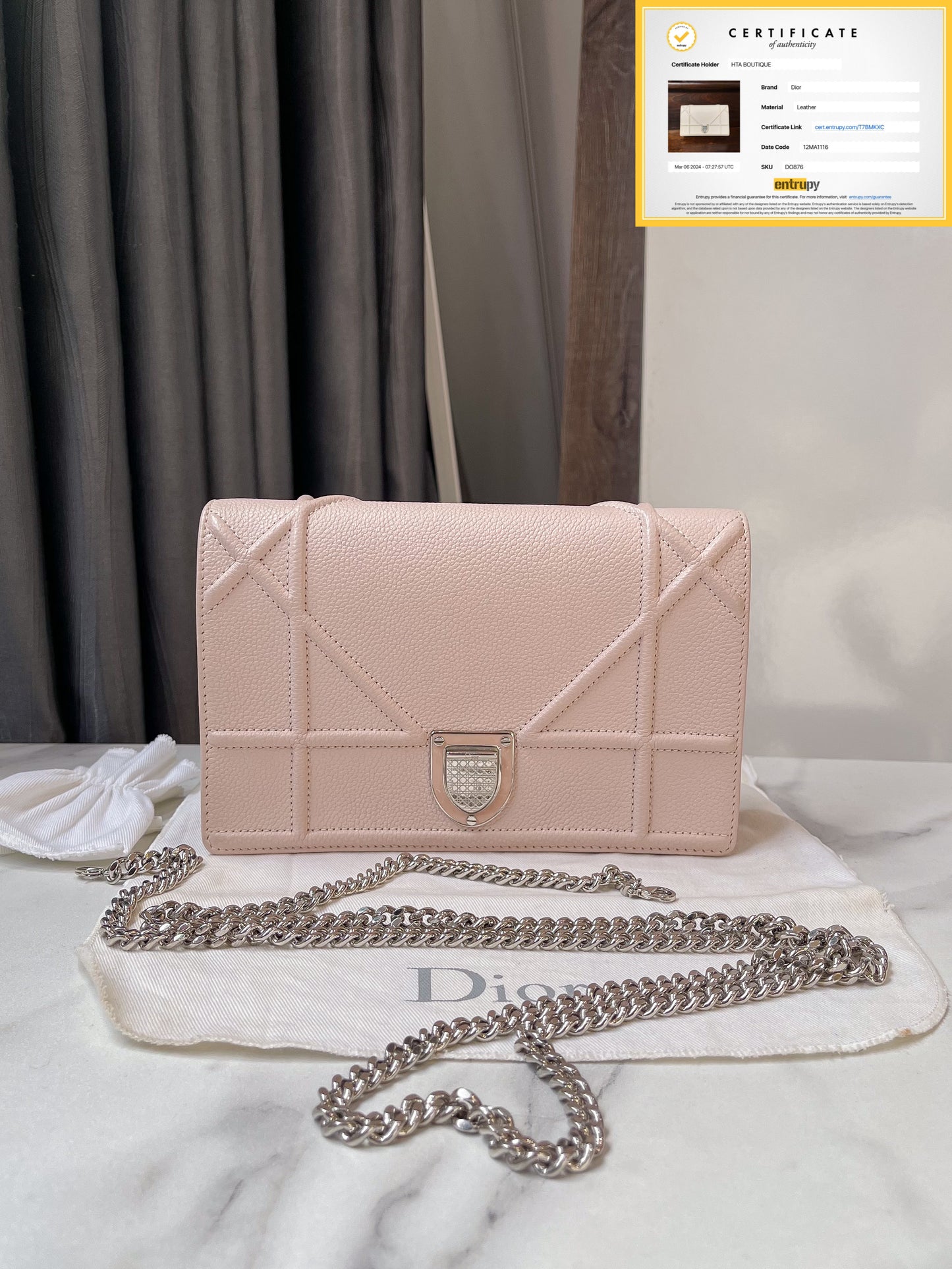 Pouch Dior Hồng