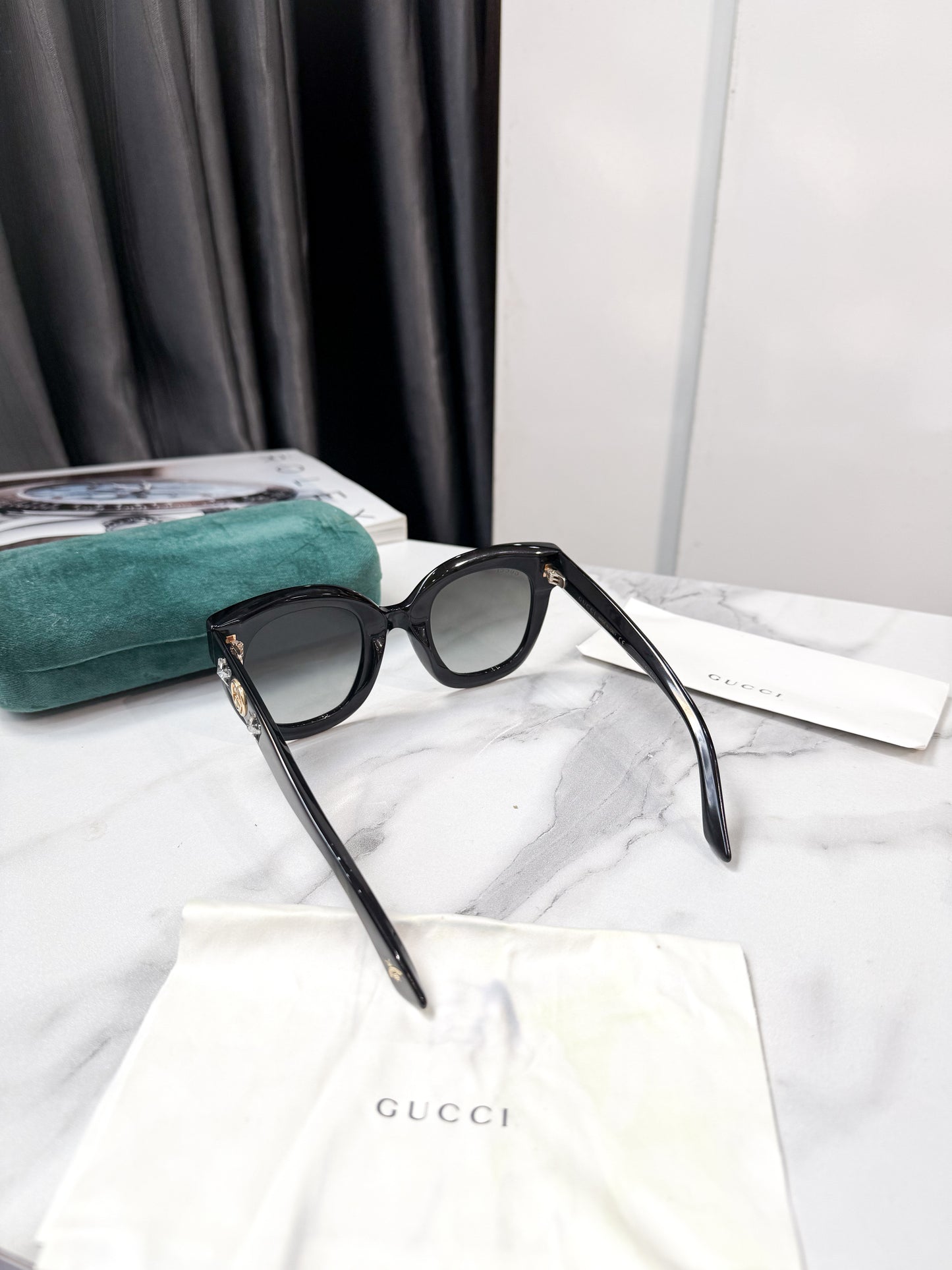 Kính Gucci Gọng Sao