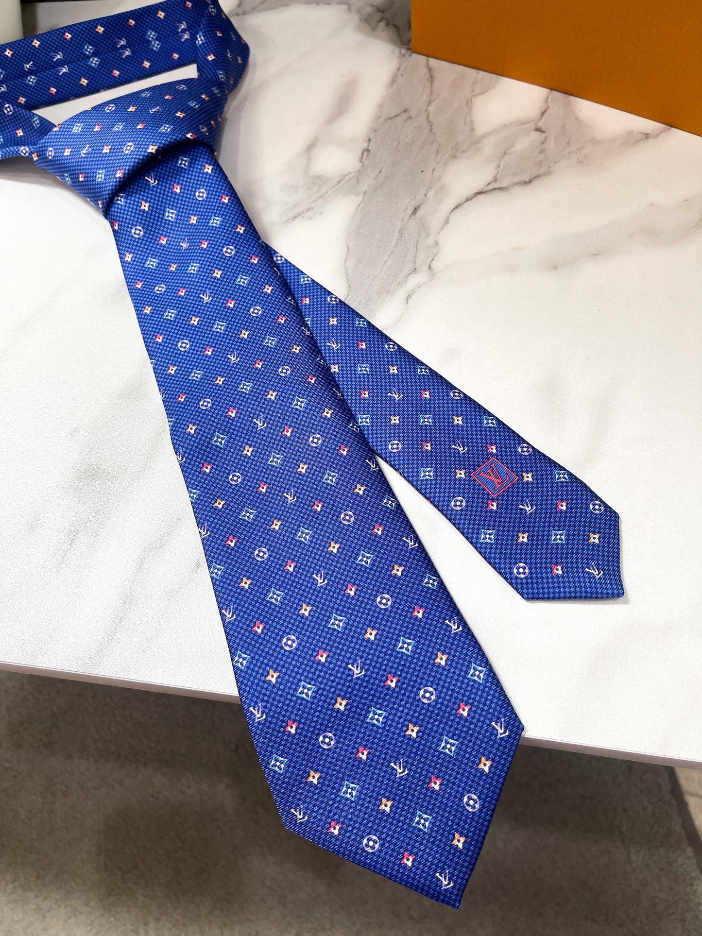 LV Blue Tie Logo