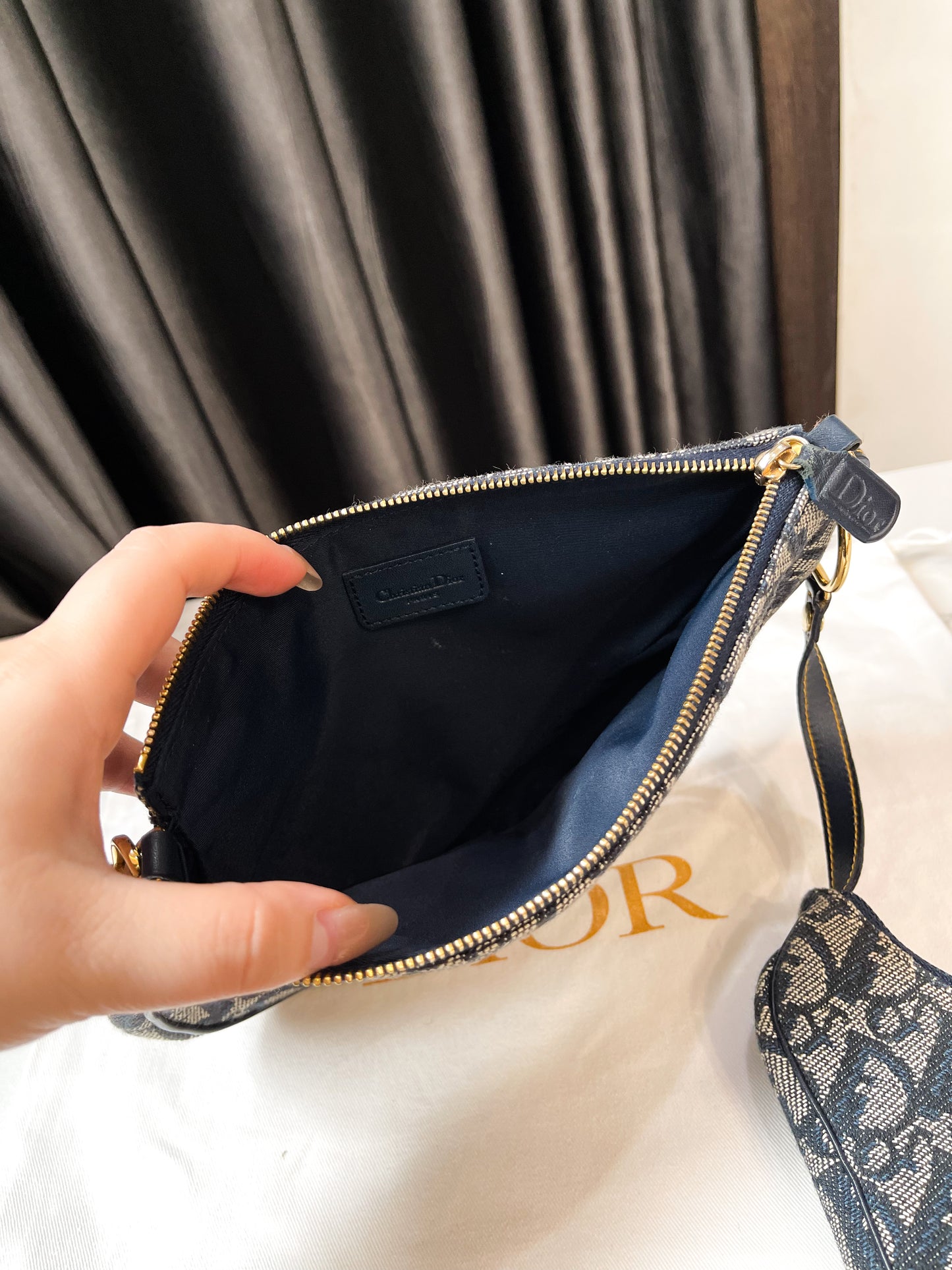 Dior Kẹp Nách