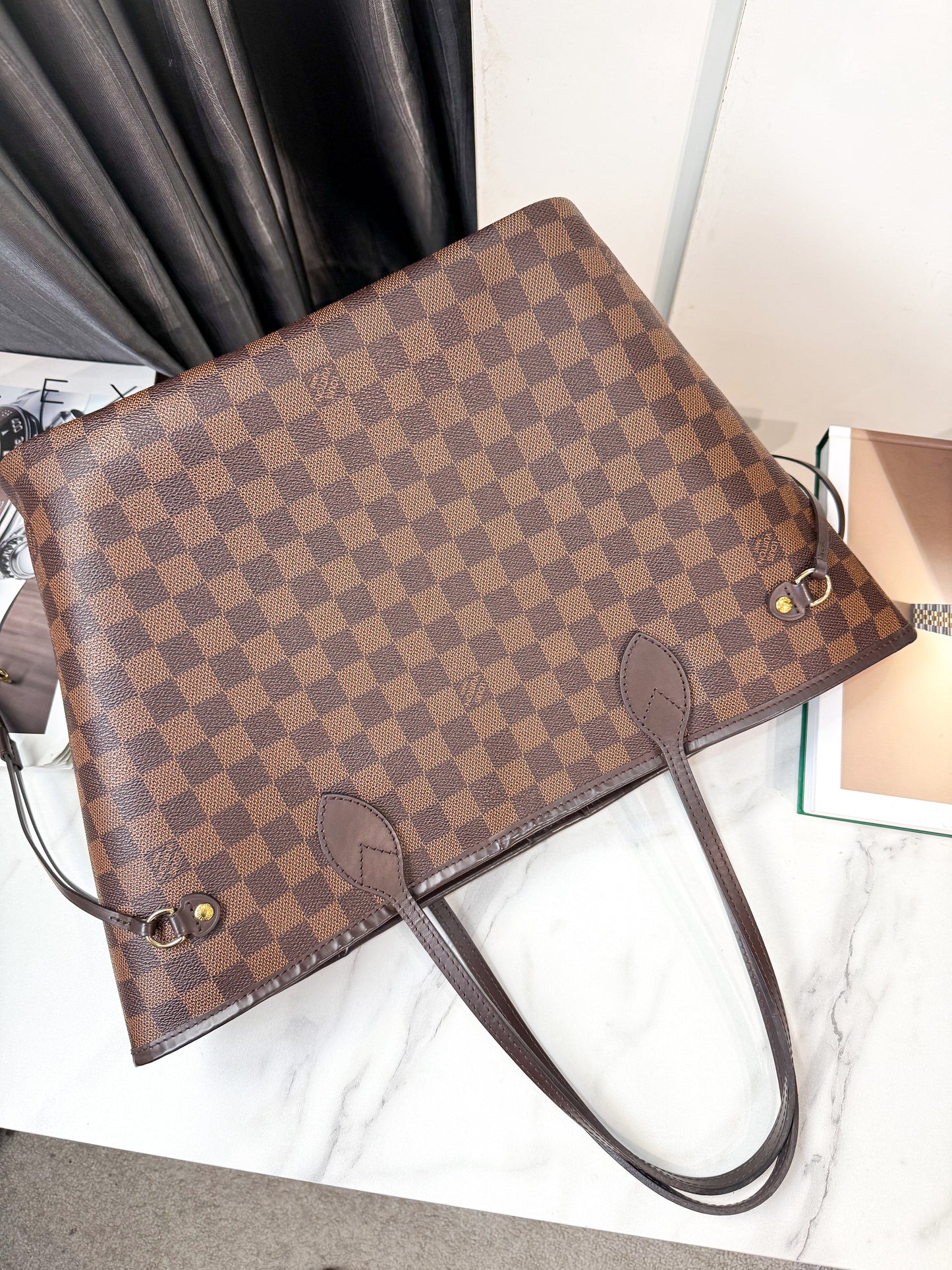 LV NVF Damier MM