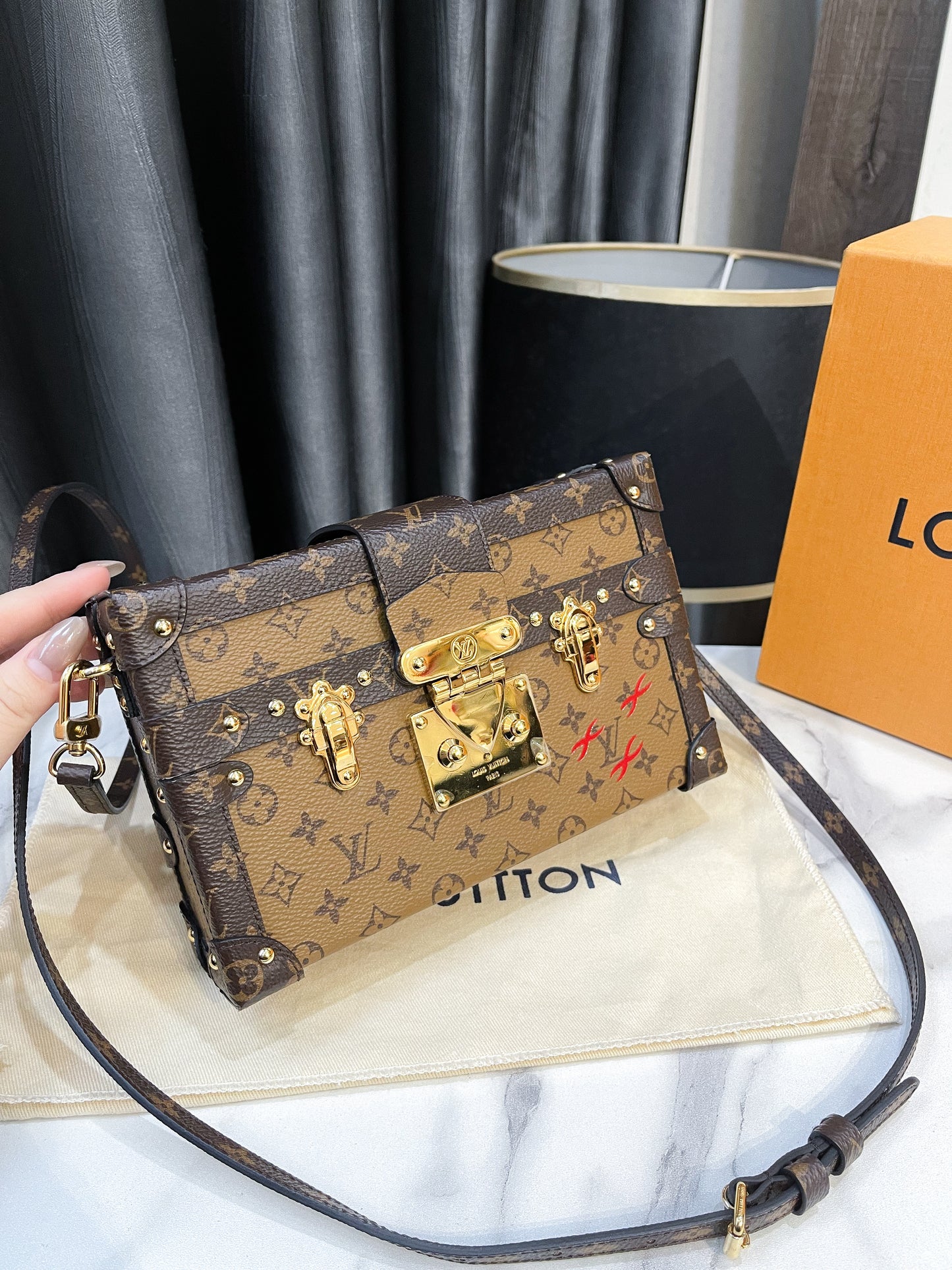 Trunk LV
