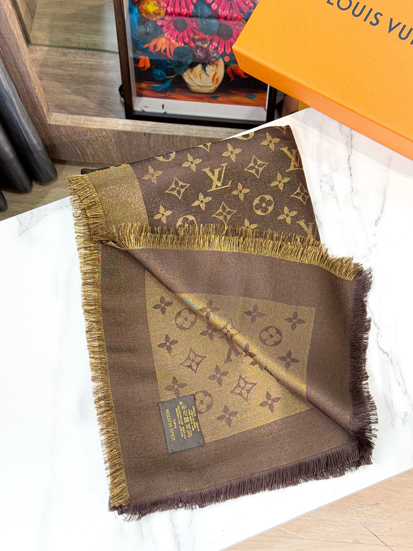 Khăn LV Ánh Kim Nâu 3/3