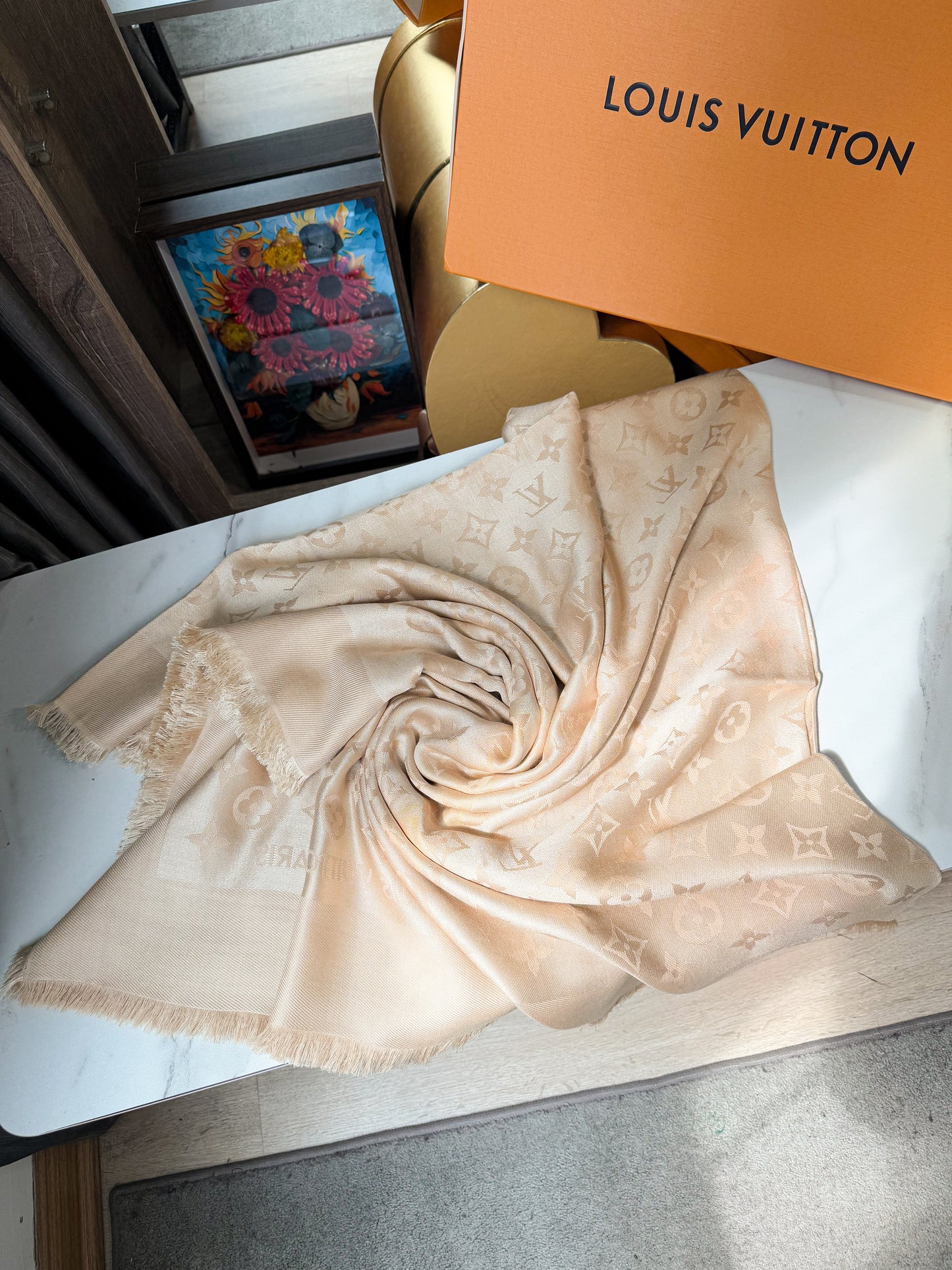 Khăn LV Begie Nâu 7/3