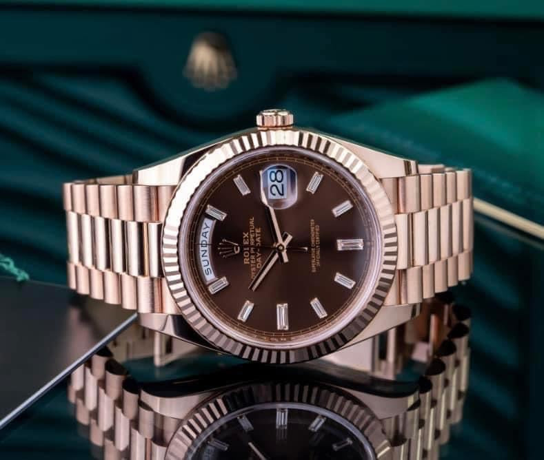 Đồng Hồ Rolex DayDate 228235 Rose Gold Chocolate size 40