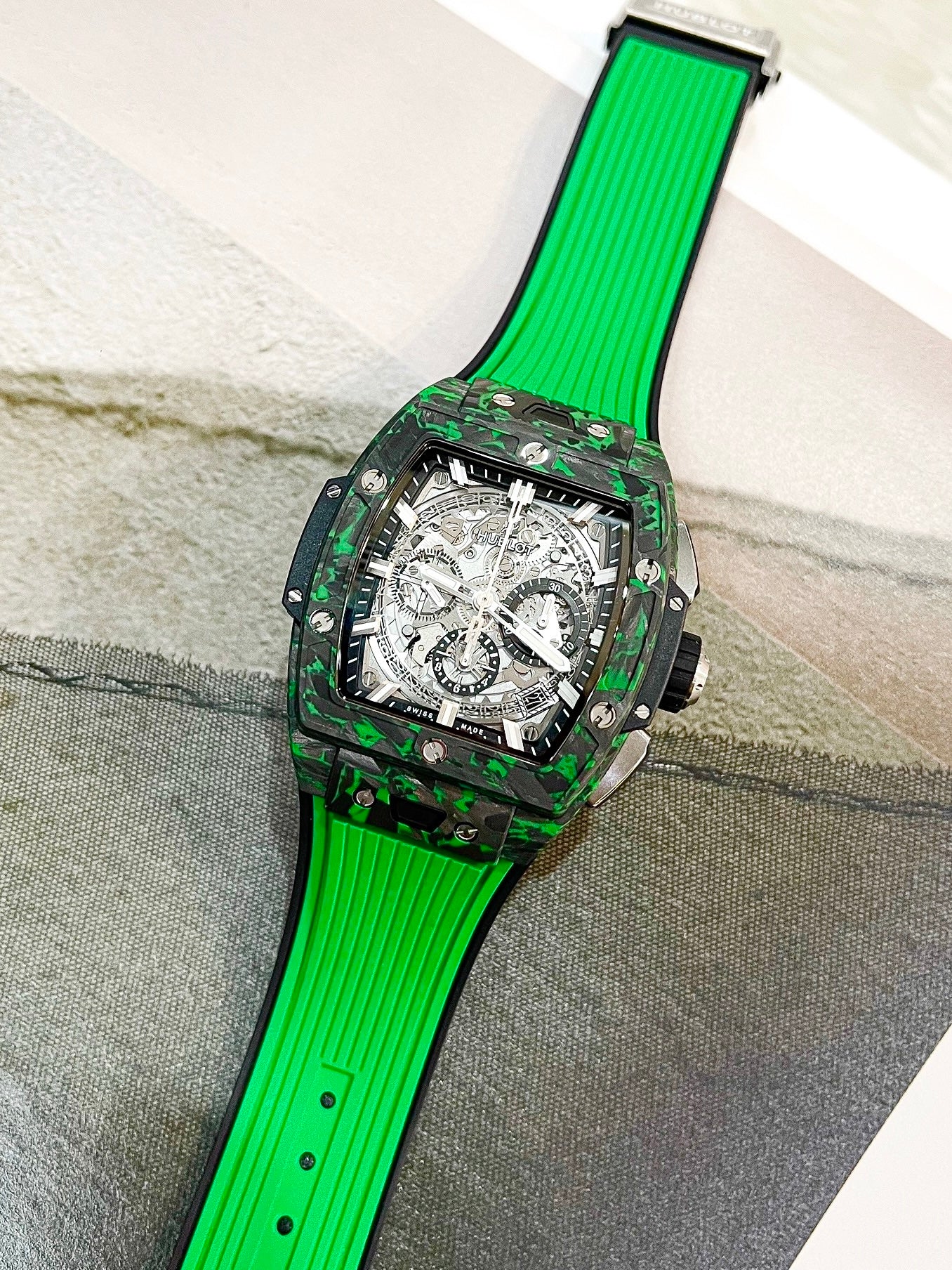 Đồng Hồ Hublot Spirit Of Bigbang Carbon Green Limited 50pcs size 42