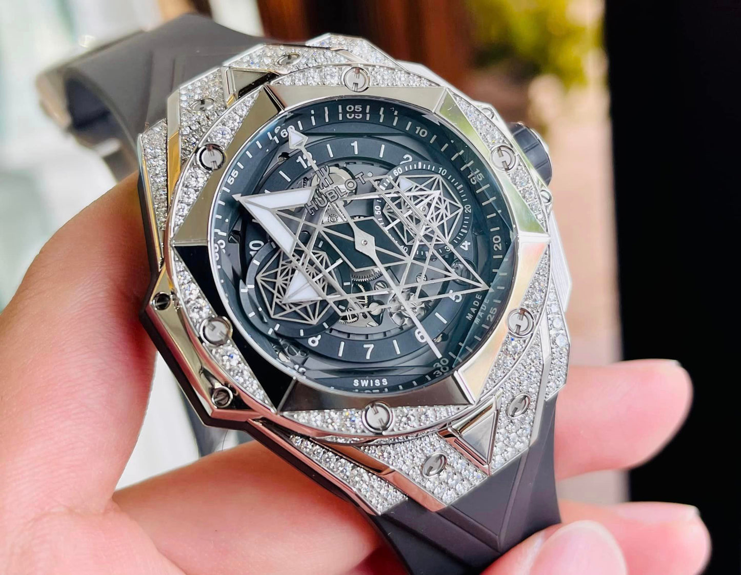 HUBLOT BIG BANG TO BLEU II TITANIUM PAVÉ