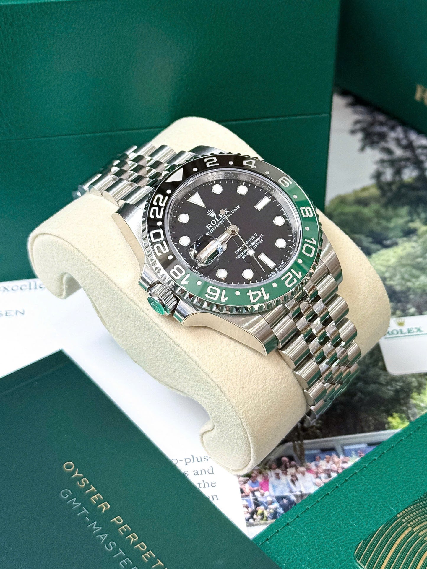 Đồng Hồ Rolex GMT Master II 126720VTNR "Sprite"