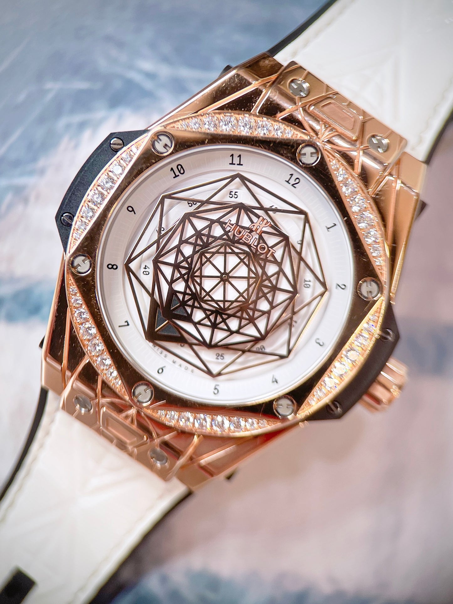 Đồng Hồ Hublot Sang Bleu King Gold White Limited 100pcs