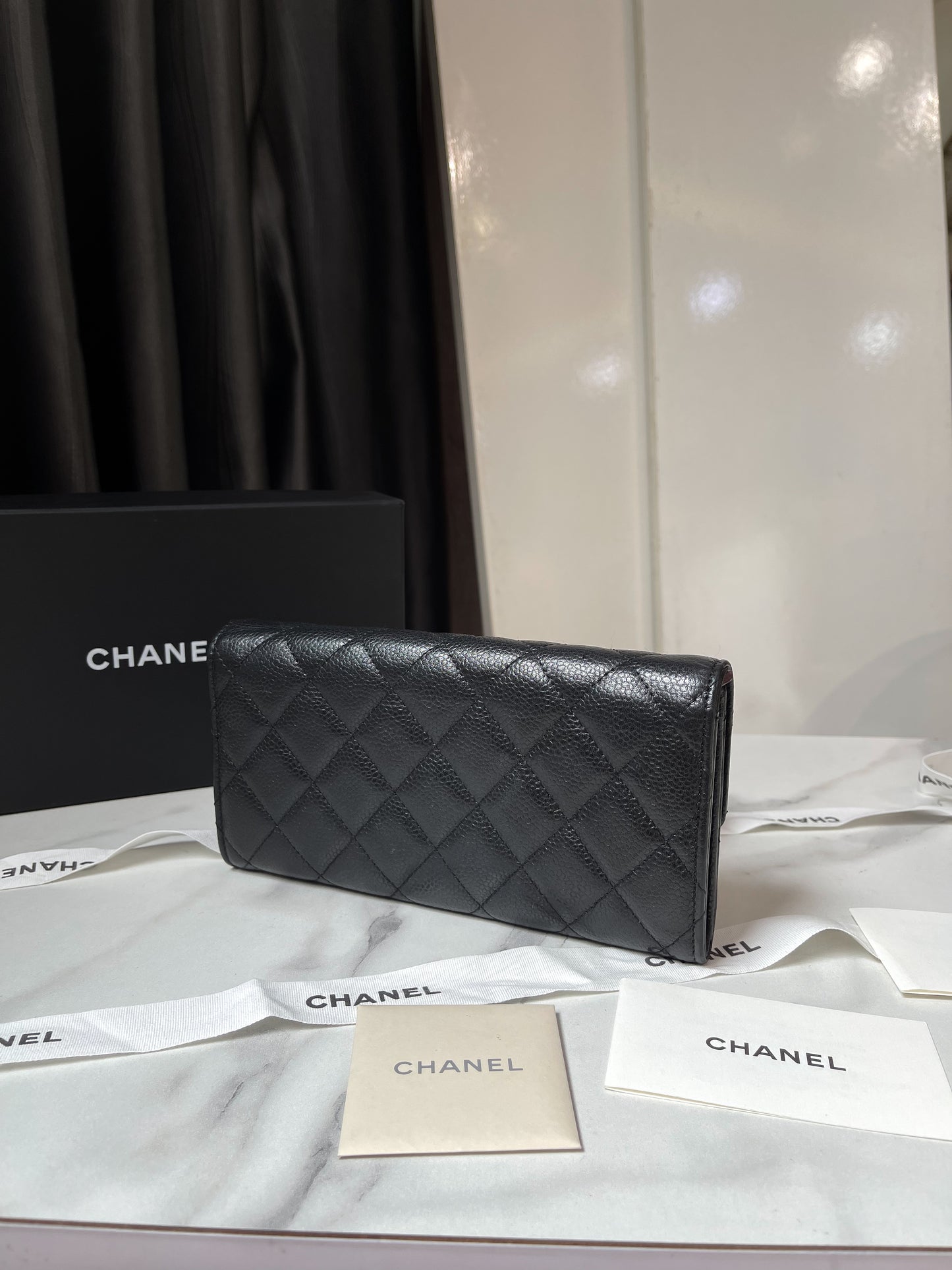 Ví Gấp Chanel Caviar Đen