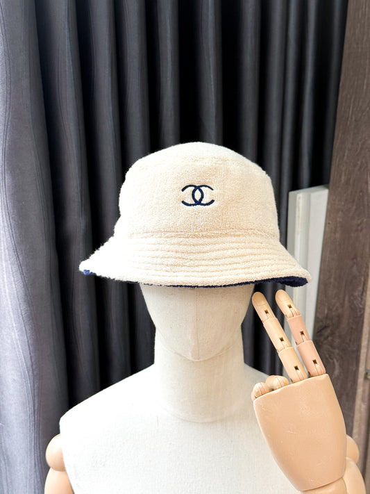 Mũ Chanel Bucket