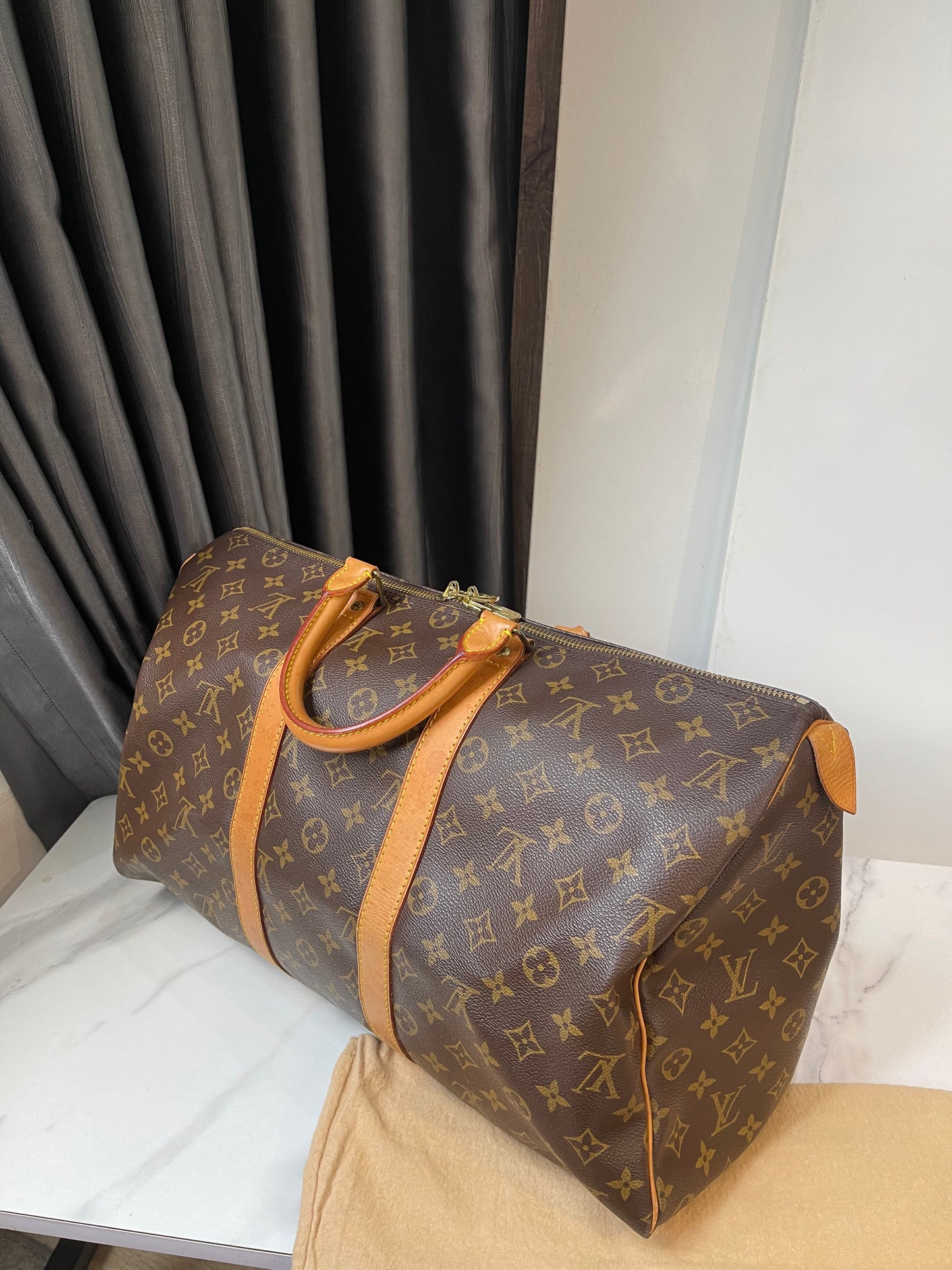 LV Keepall 45