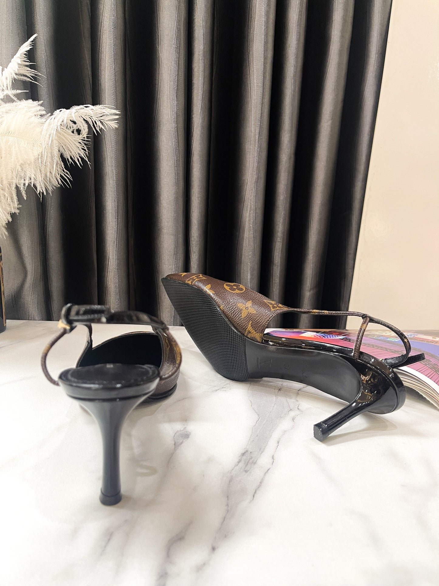 Slingback LV Hoạ Tiết Mono