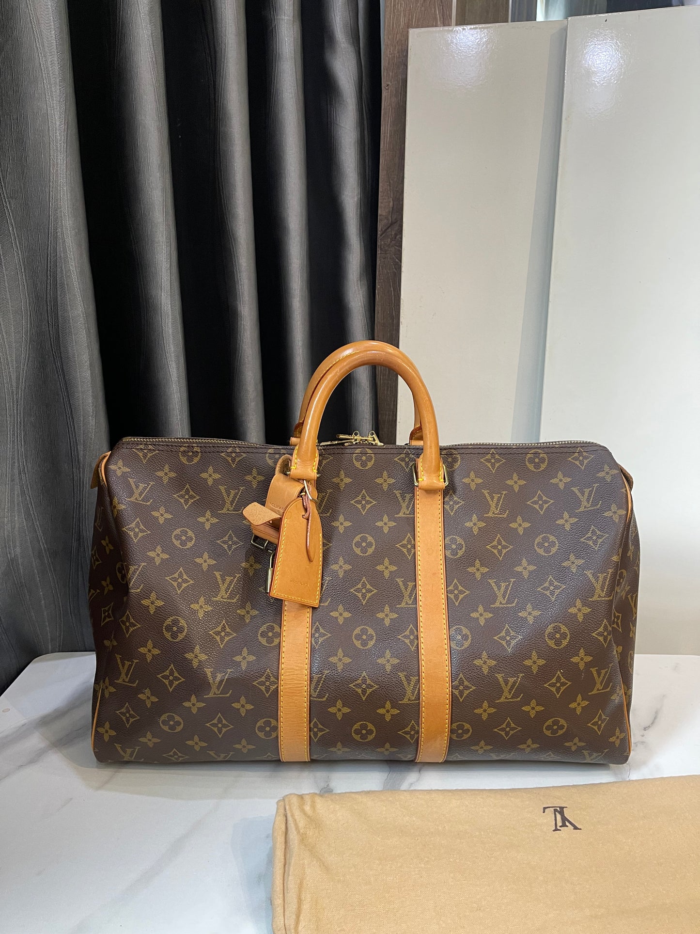 LV Keepall 45