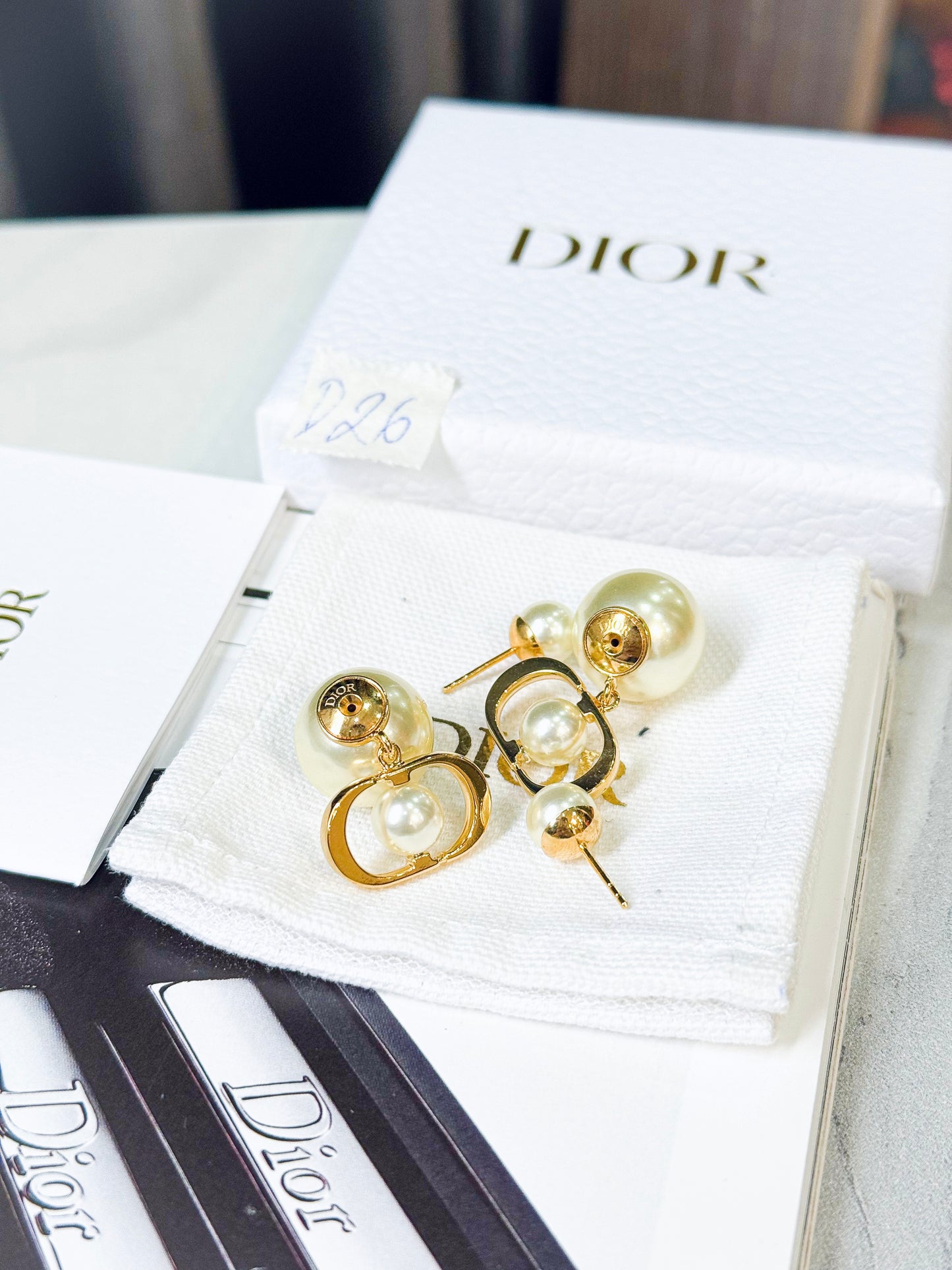 Khuyên Tai Dior New D26