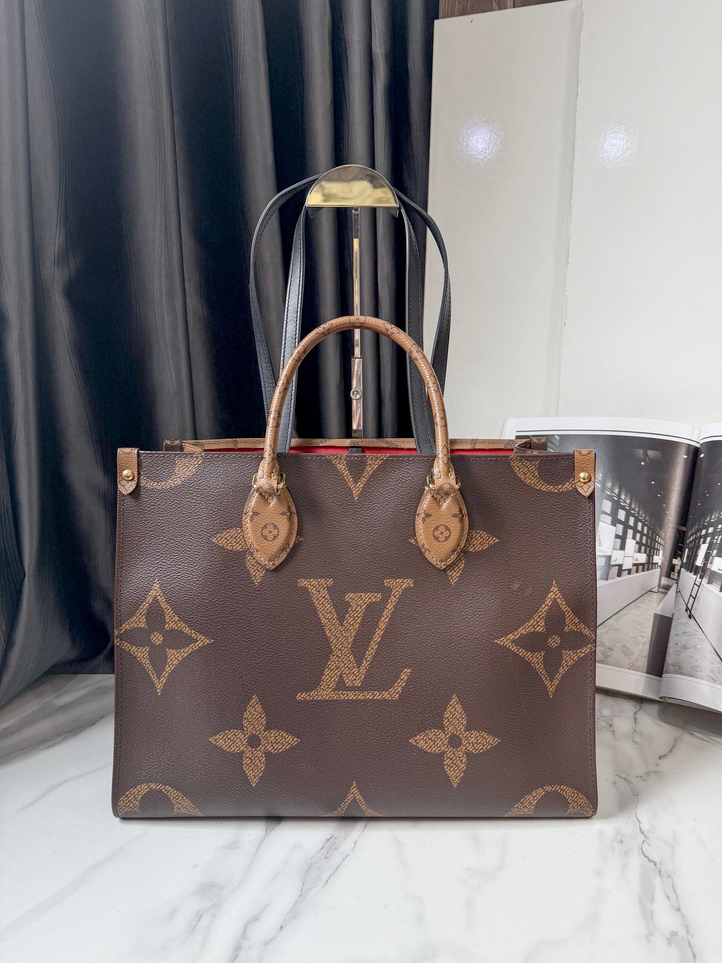 A LV On The Go MM