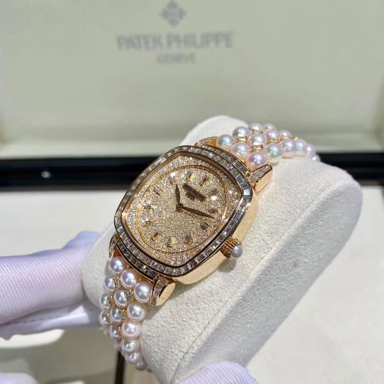 Đồng Hồ Patek Philippe Gondolo 7042/100R