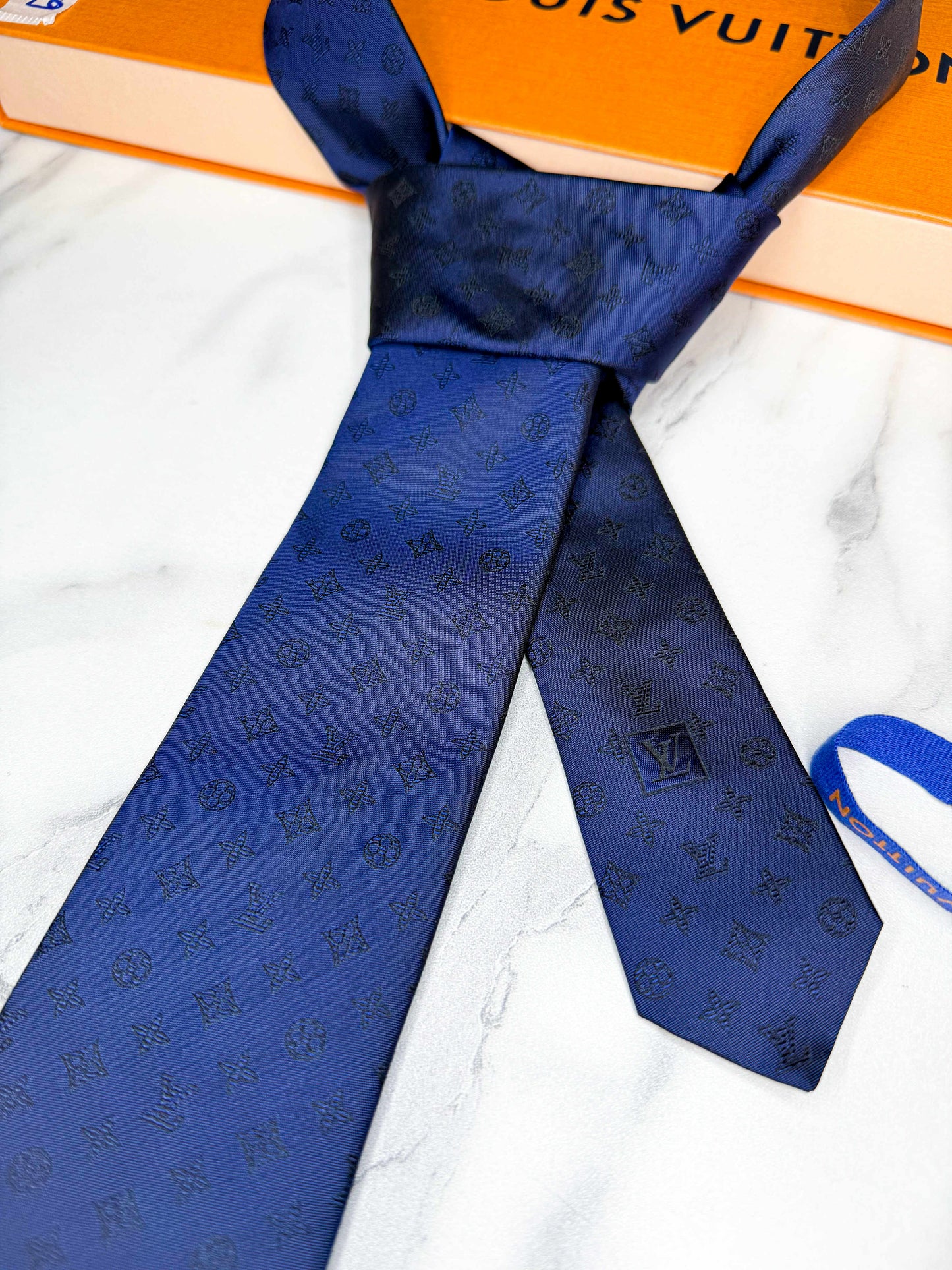 Cà Vạt LV New CV59