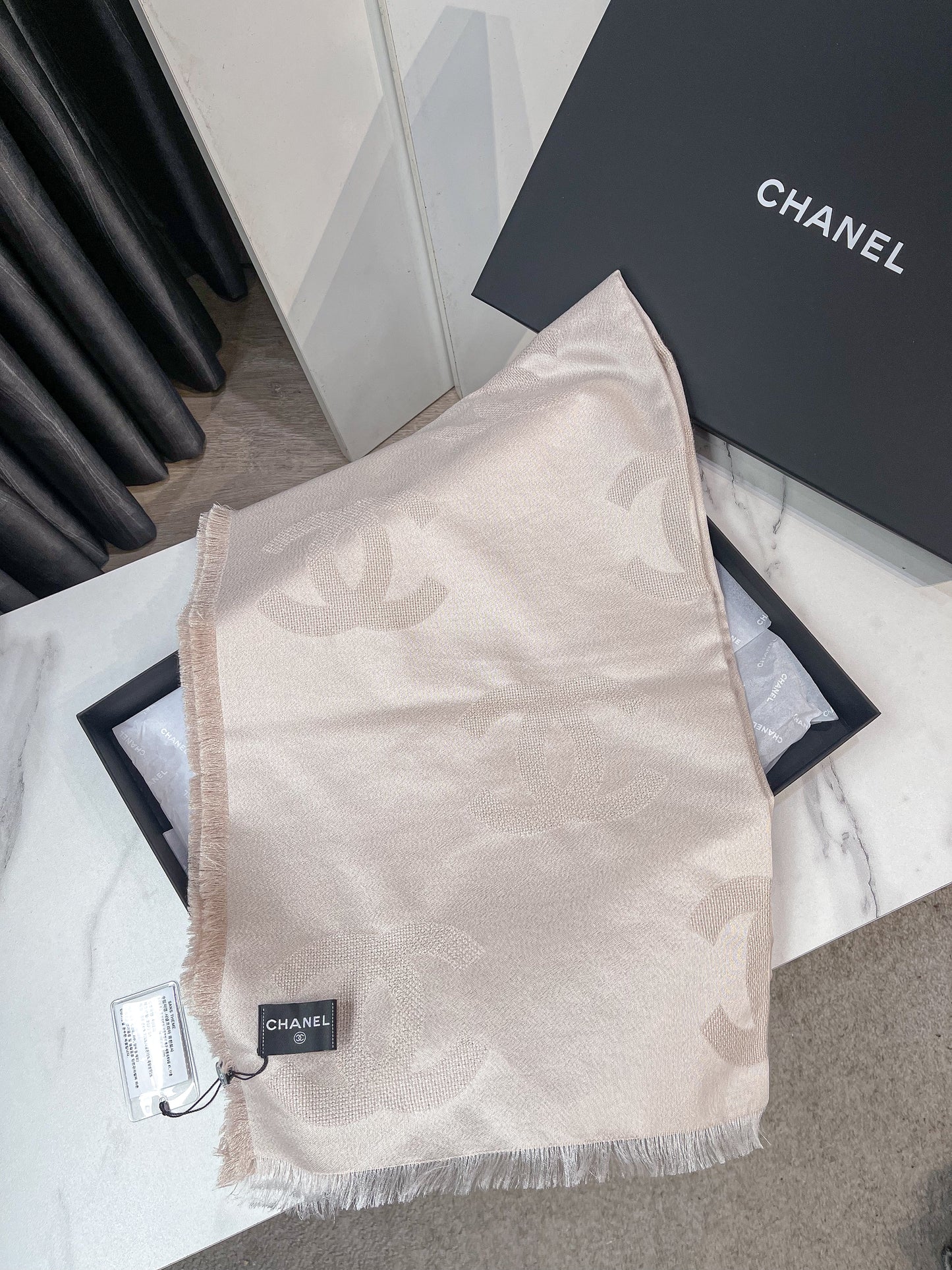 Khăn Chanel New