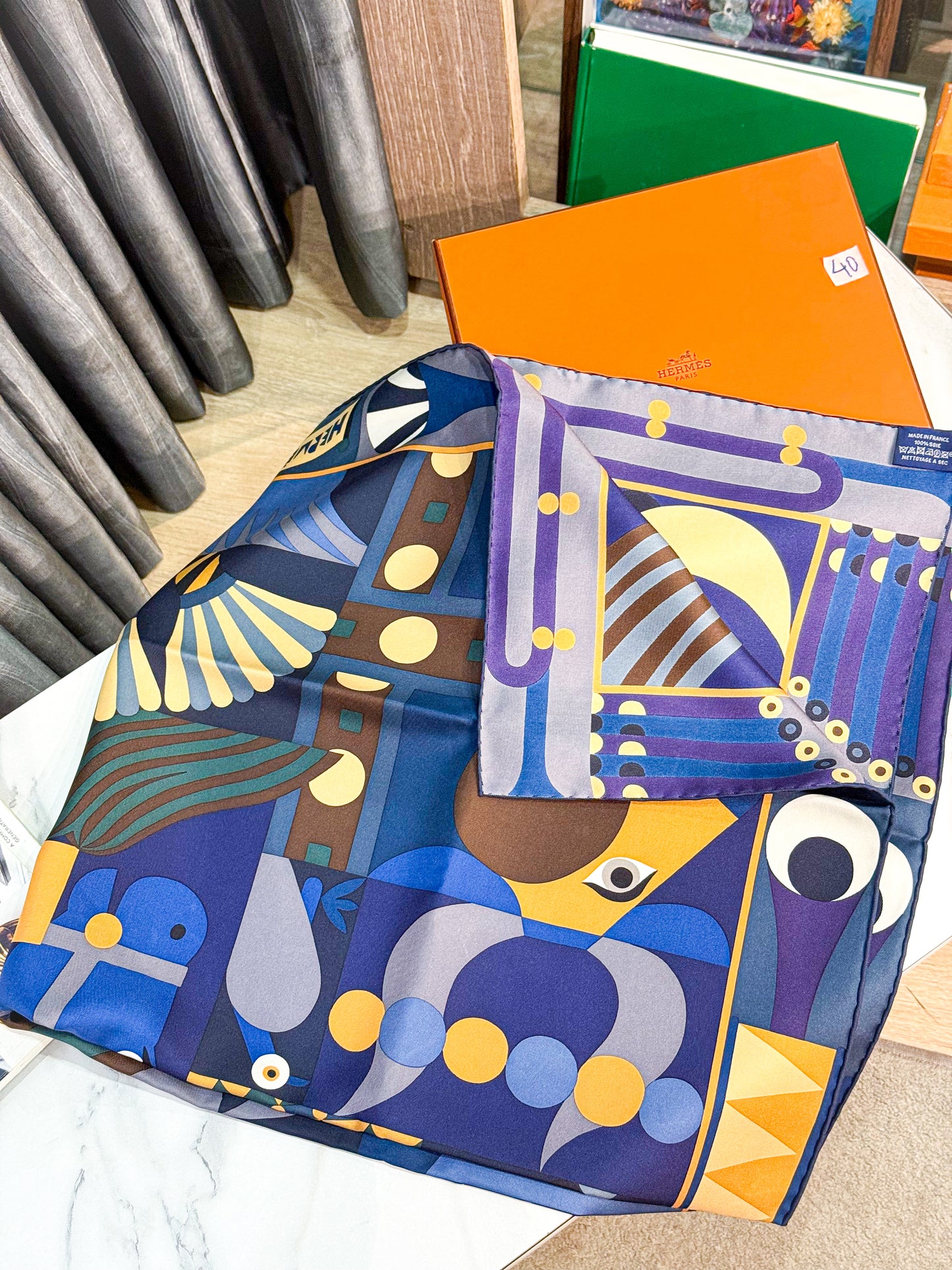 Khăn Lụa Hermes New Khổ 90x90 HN40 4/11