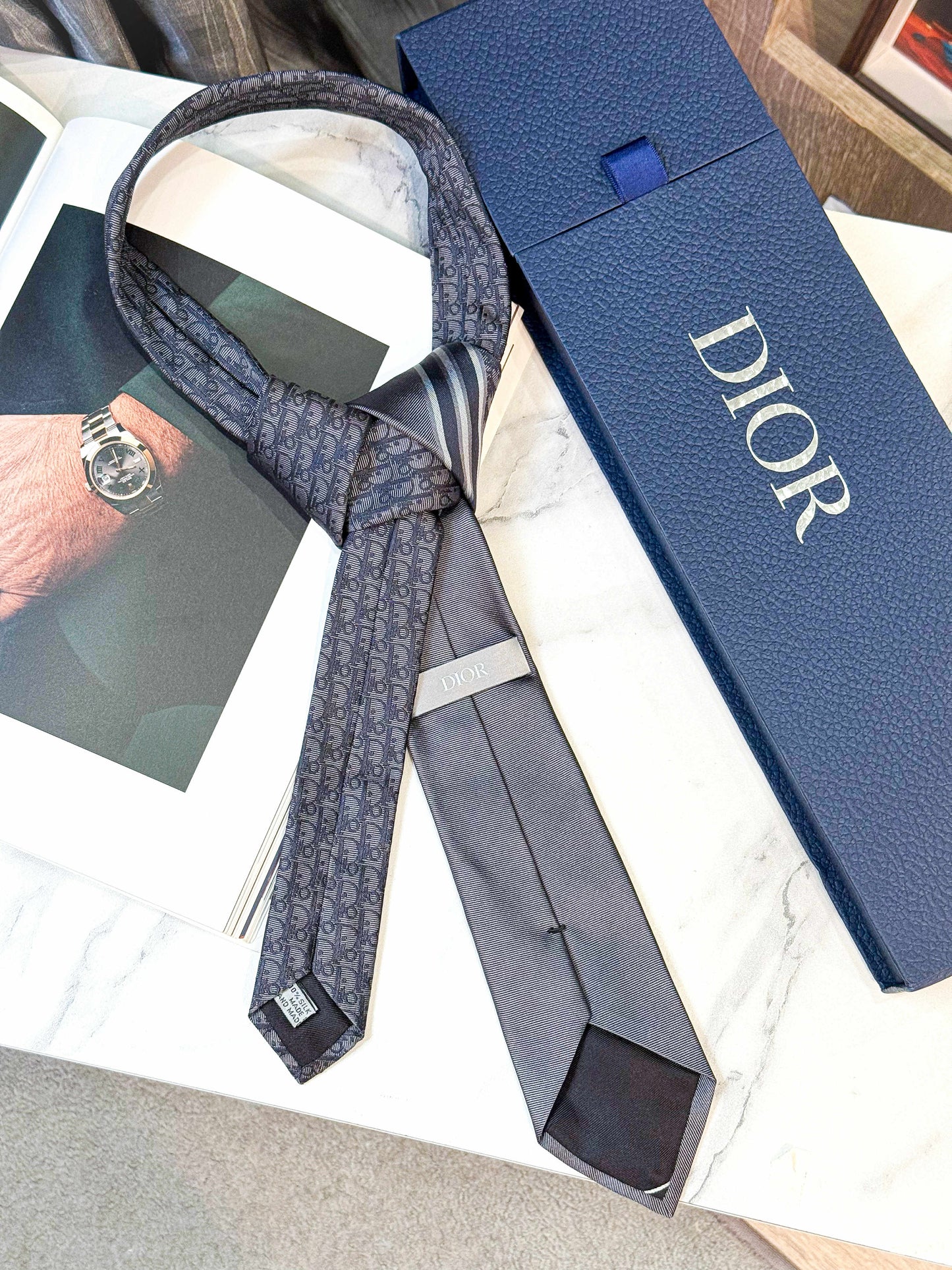 Cà Vạt Dior