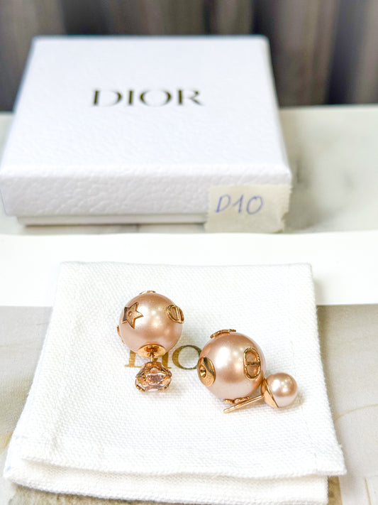 Khuyên Tai Dior D10