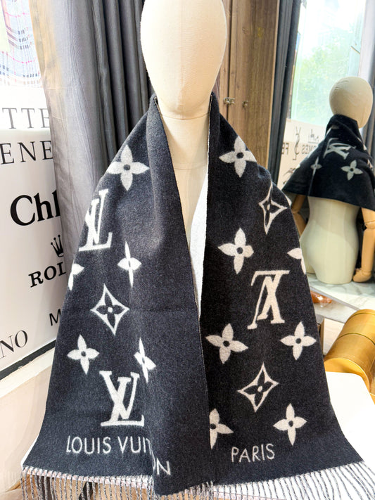 Khăn LV Cashmere Đen Ghi 3/3