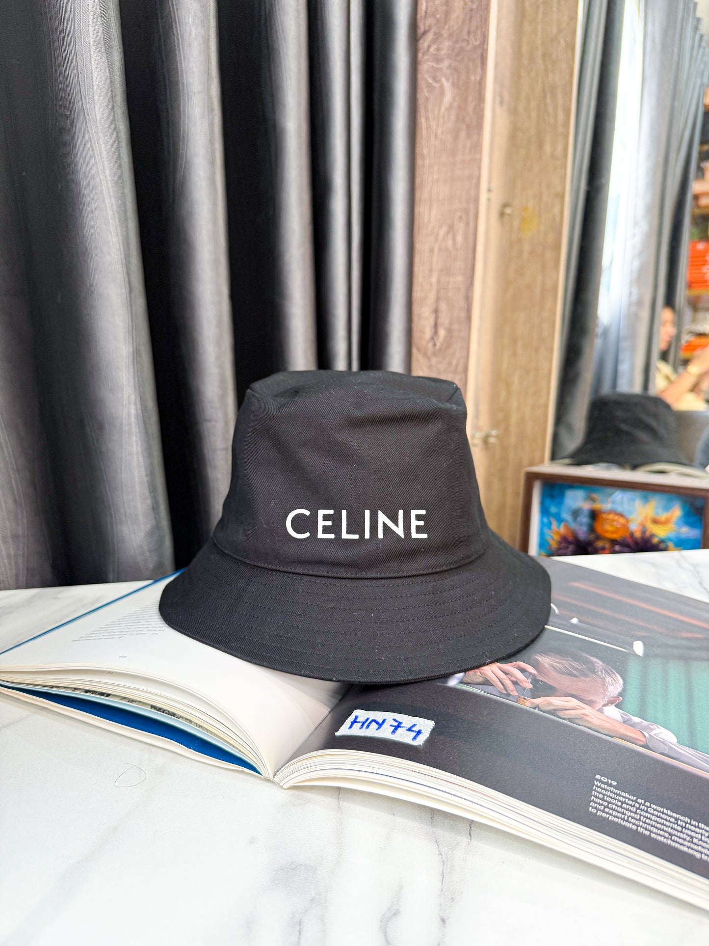 Mũ Bucket Celine HN74